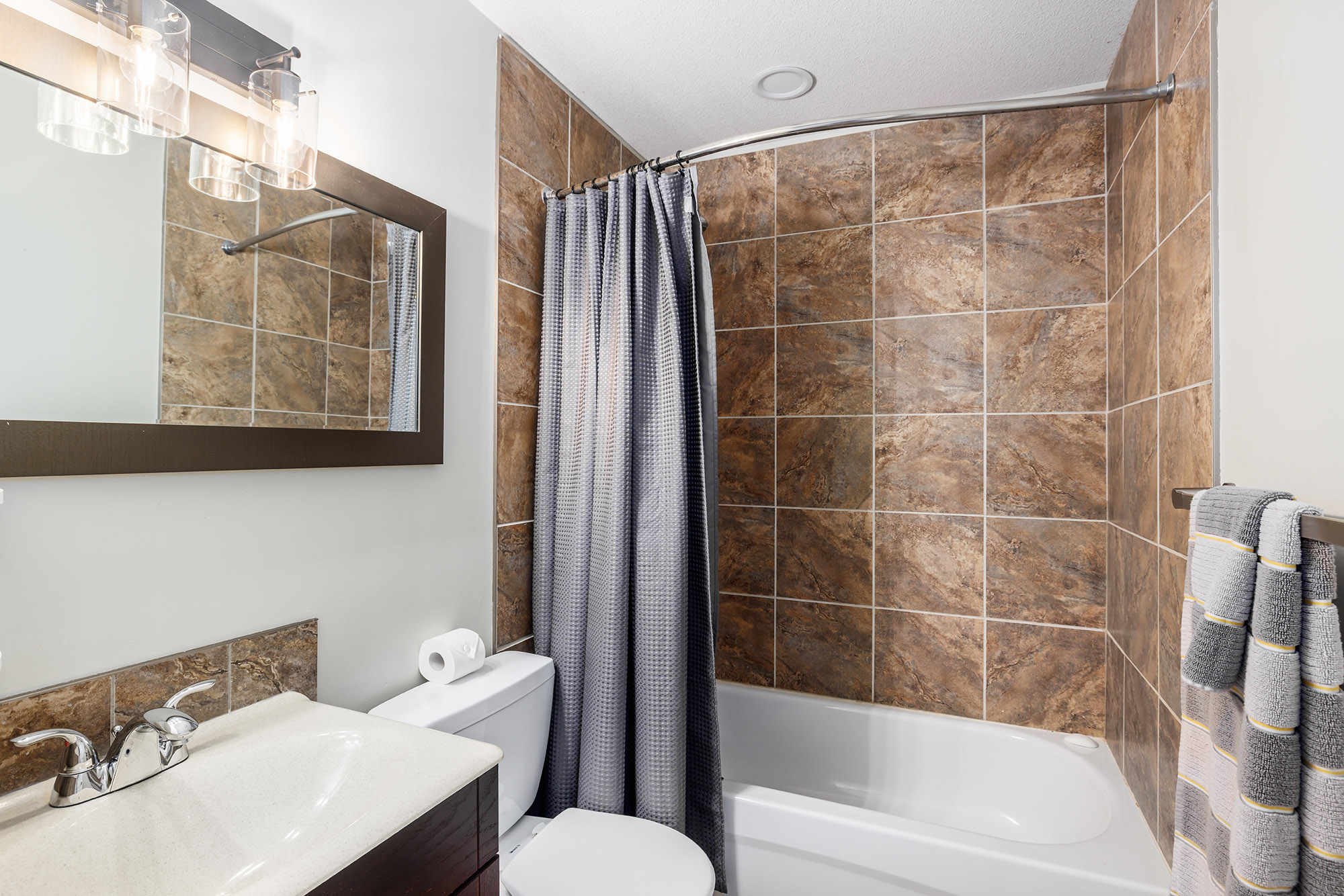 160 Celano Crescent 118 Kelowna V1V 1X9