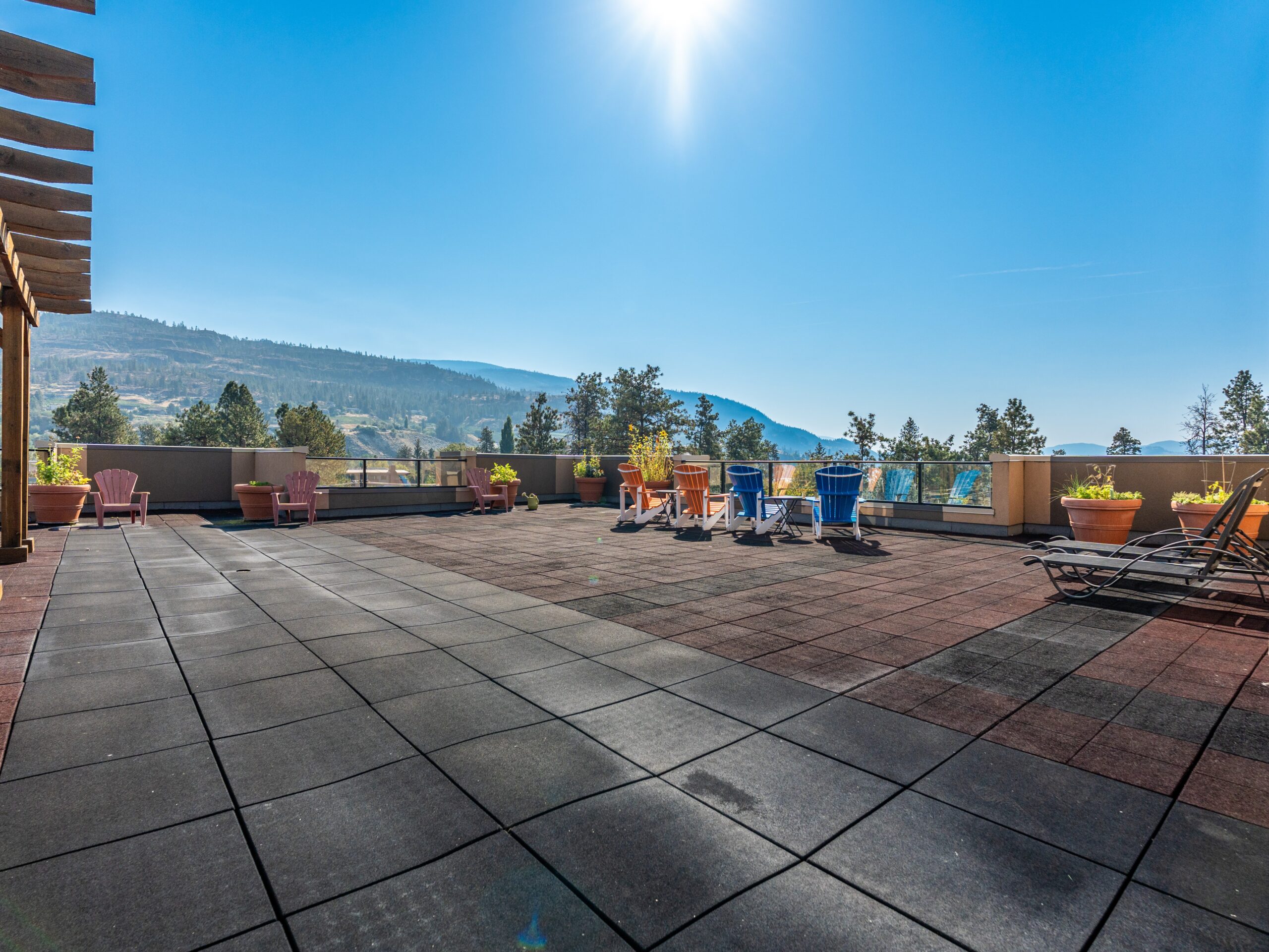 3589 Skaha Lake Road 303 Penticton V2A 7K2
