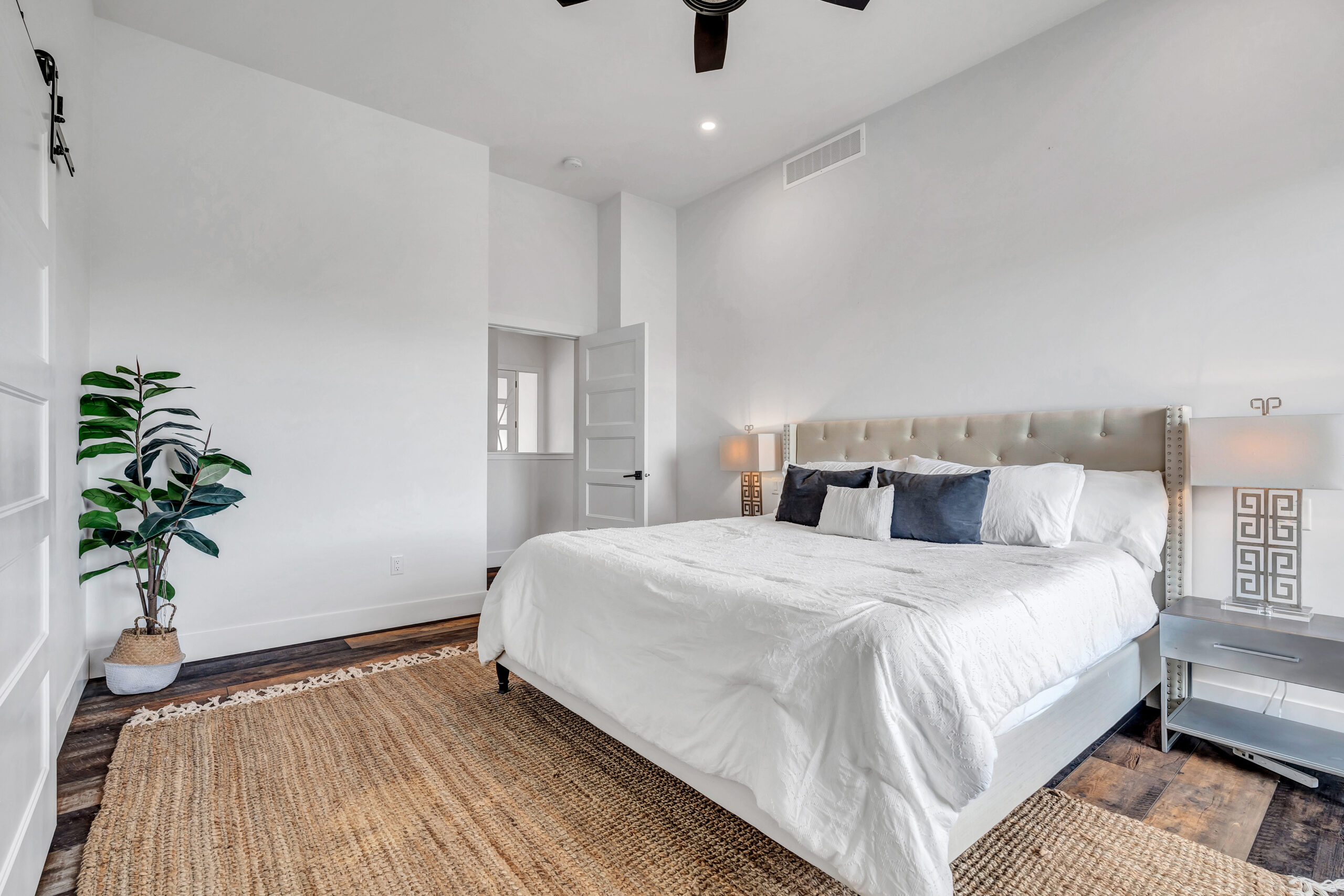 2129 Ensign Quay West Kelowna V4T 1V1