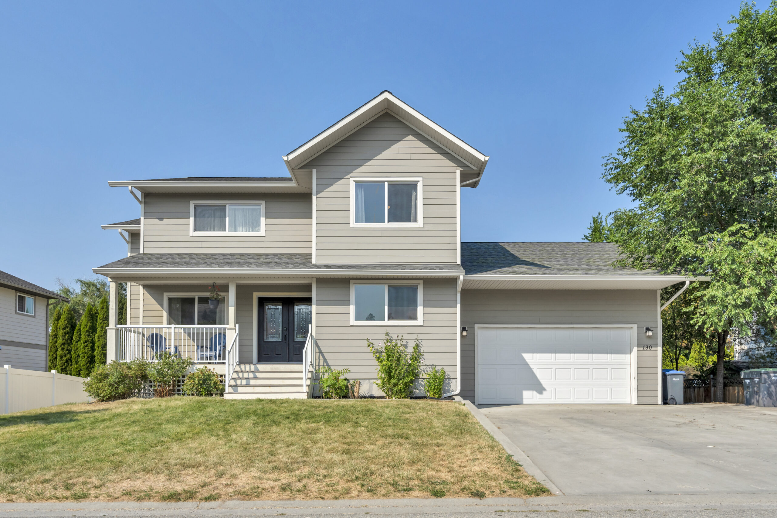 130 Walton Crescent Summerland V0H 1Z8