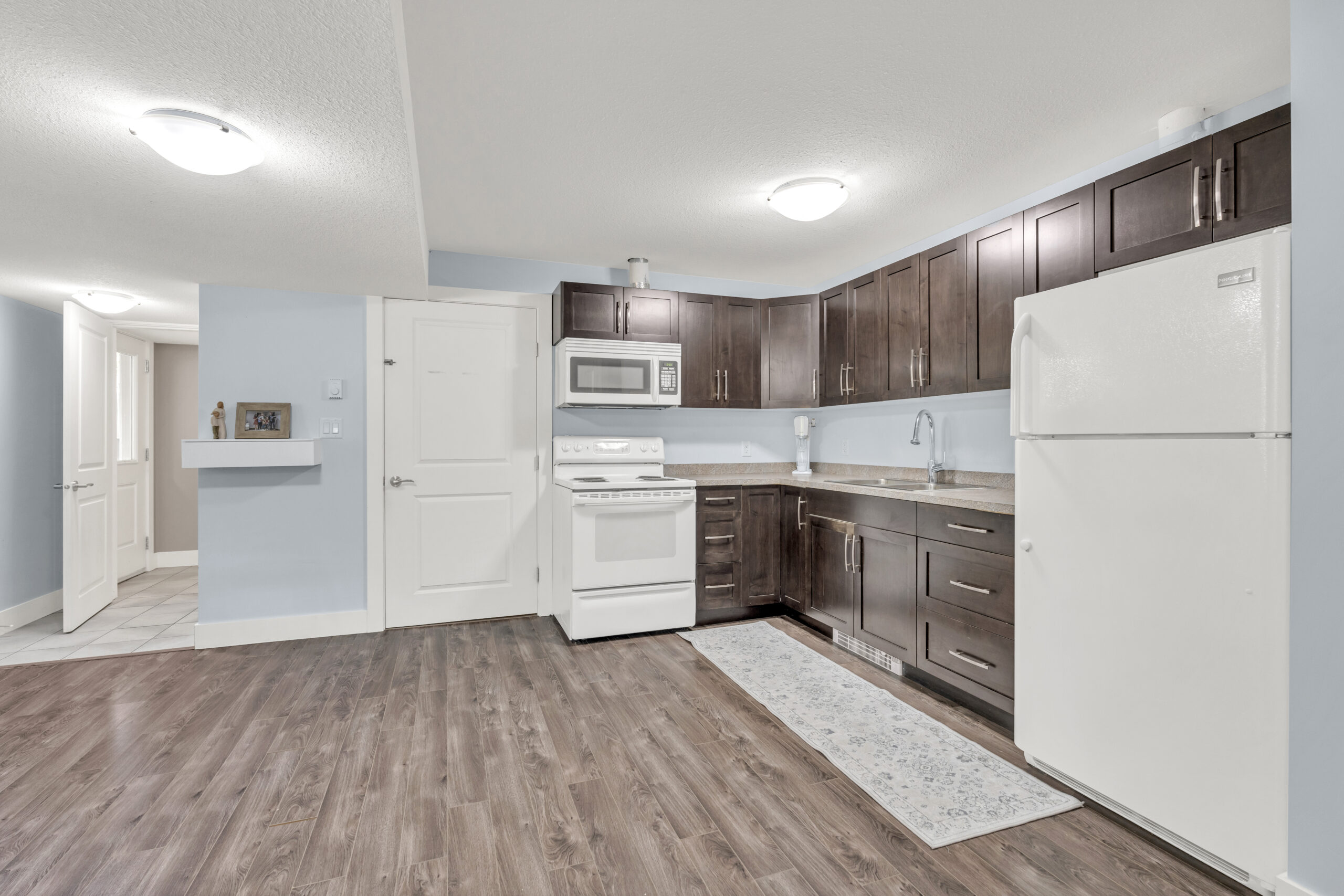 130 Walton Crescent Summerland V0H 1Z8
