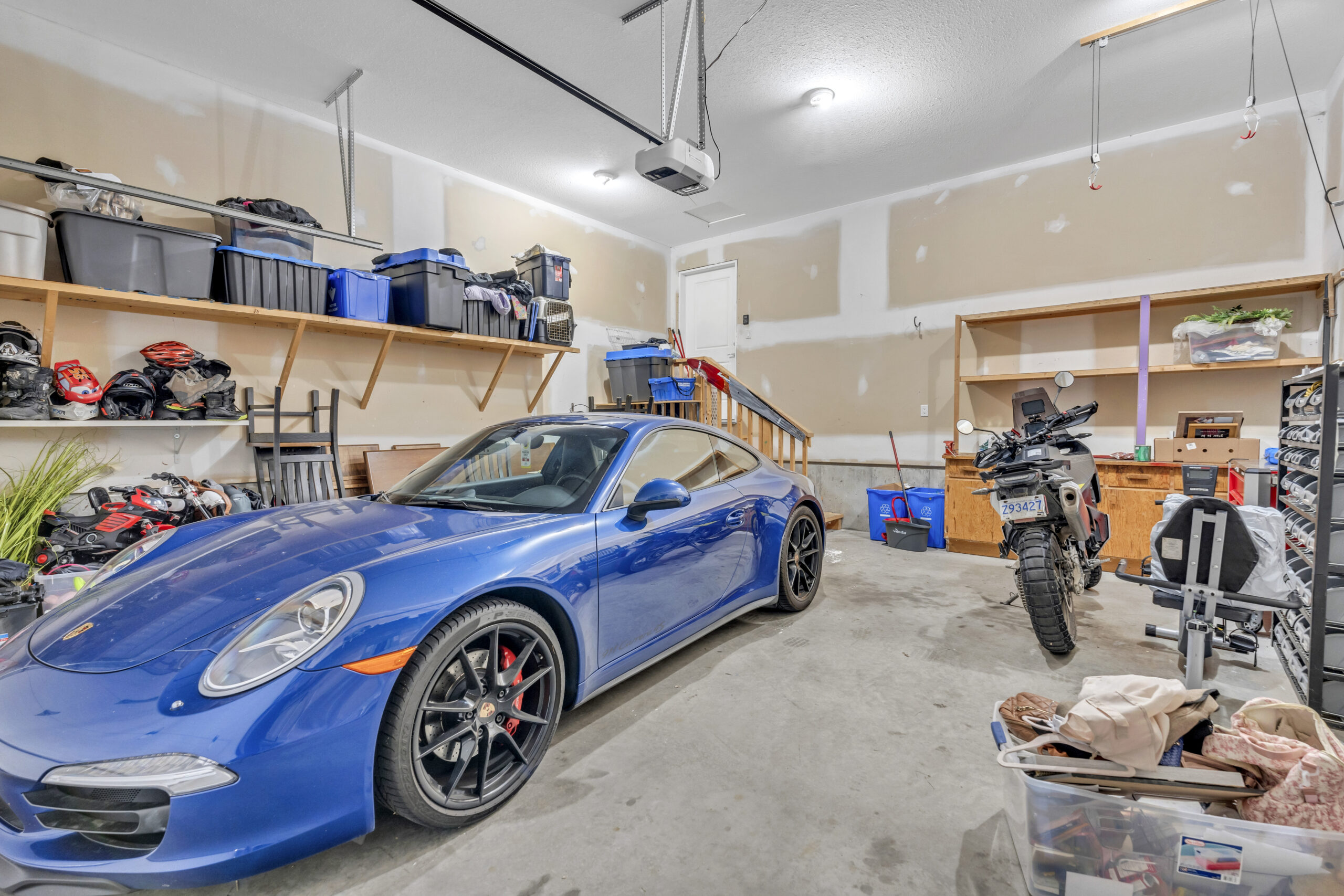 130 Walton Crescent Summerland V0H 1Z8