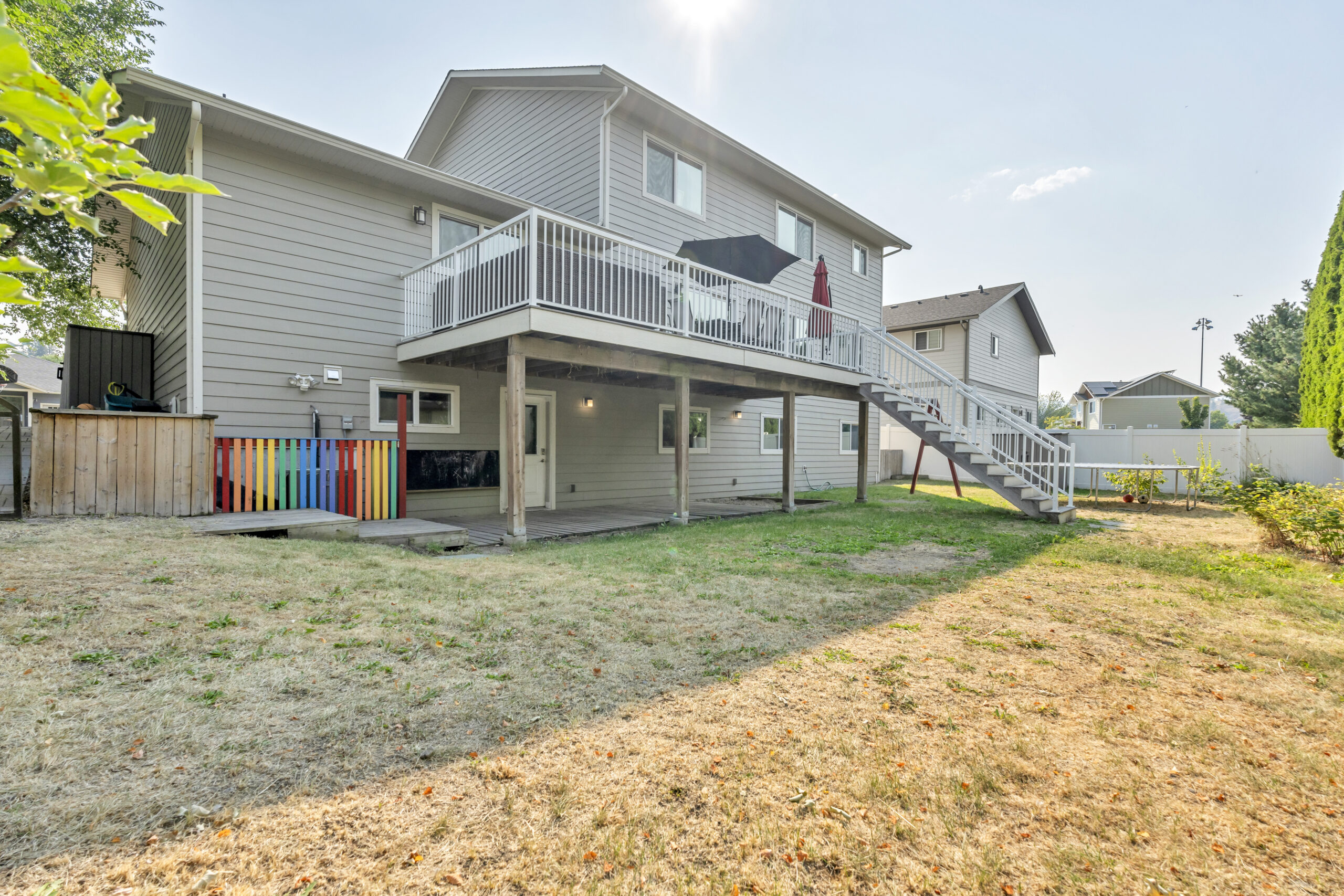 130 Walton Crescent Summerland V0H 1Z8