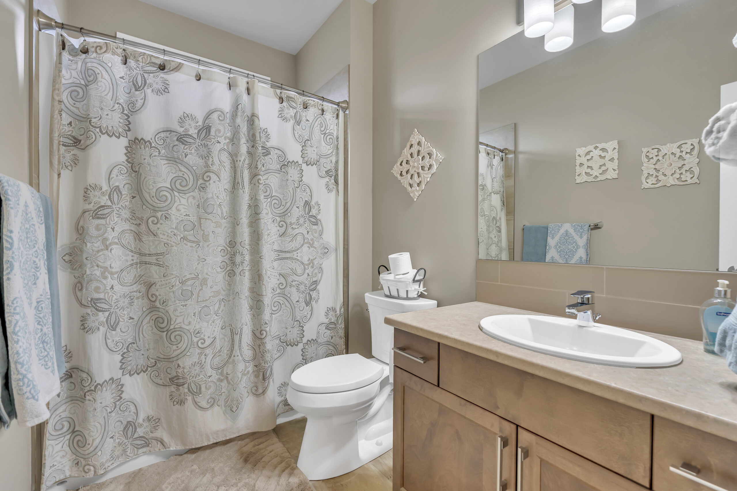 2078 Lawrence Avenue Penticton V2A 2G6