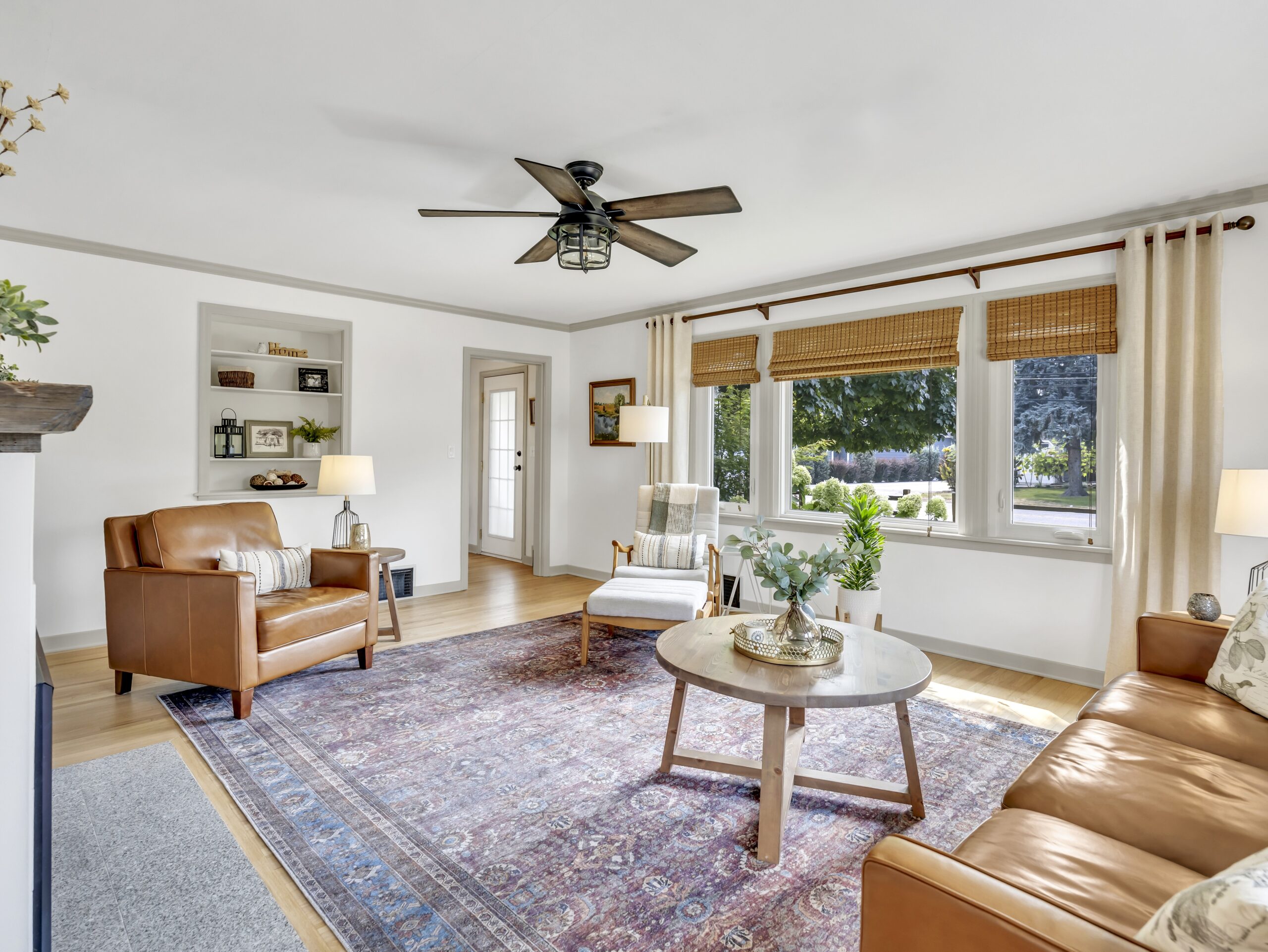 12411 Victoria Road S Summerland V0H 1Z2
