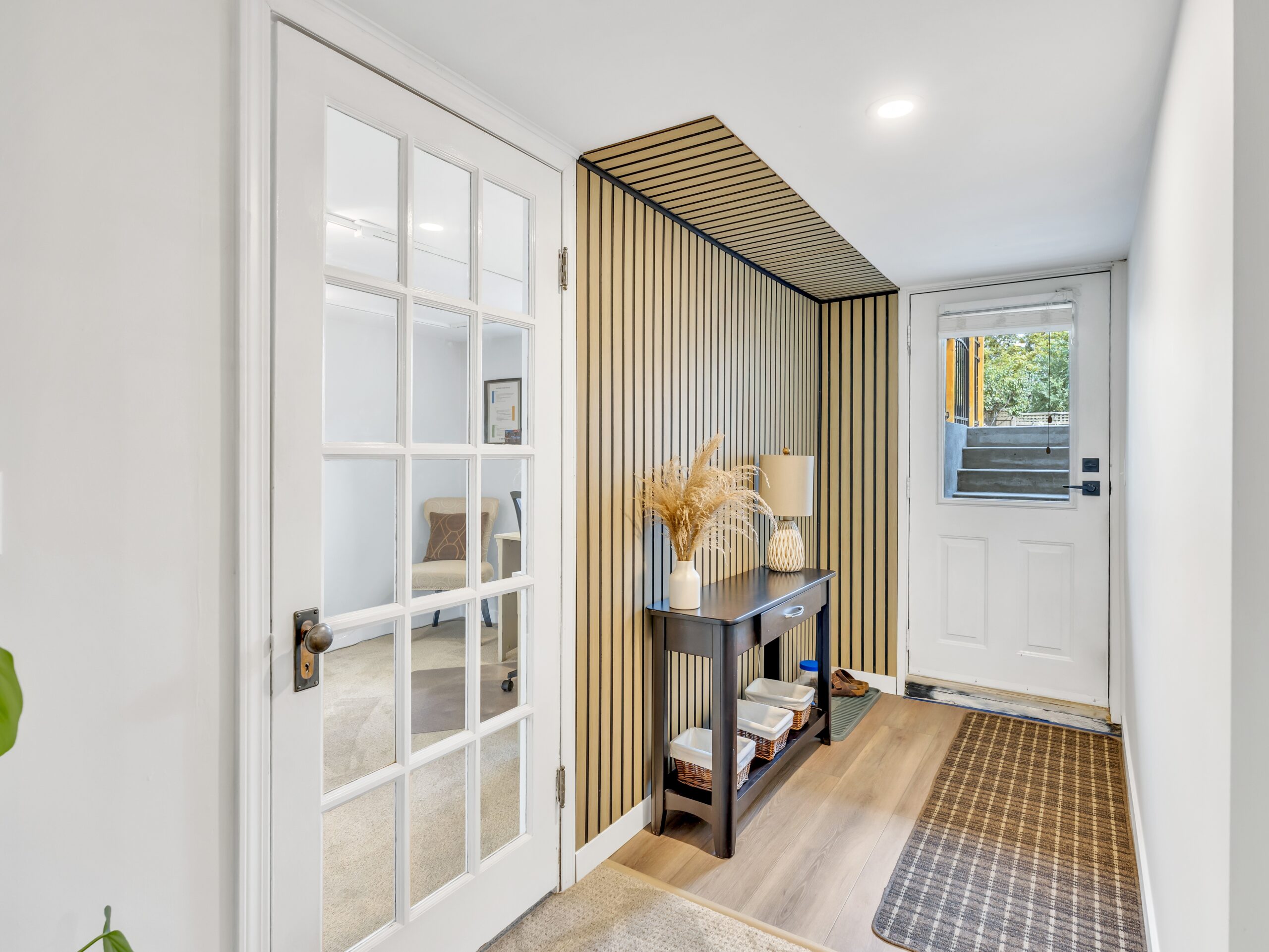 12411 Victoria Road S Summerland V0H 1Z2