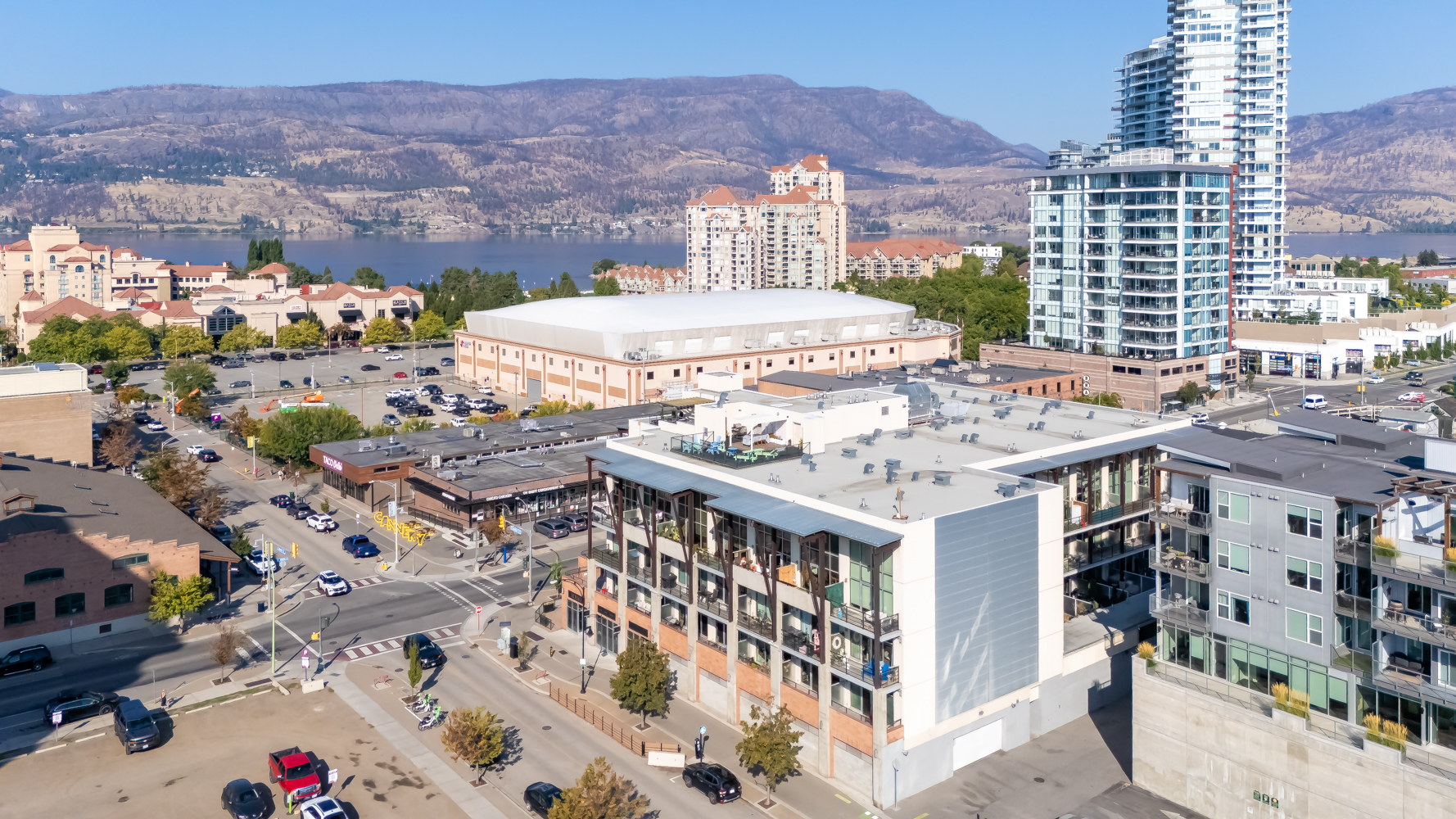 1289 Ellis Steer 412 Kelowna V1Y 9X6