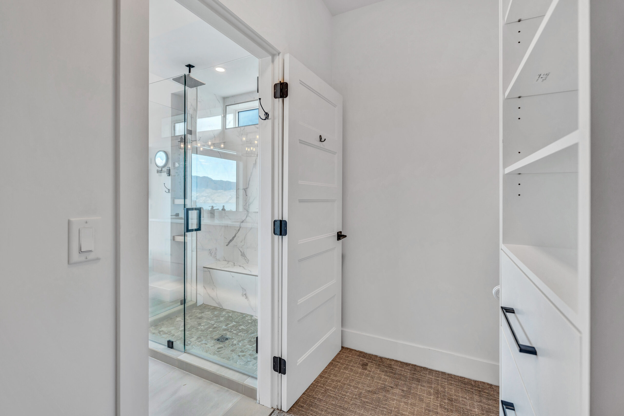 2129 Ensign Quay West Kelowna V4T 1V1