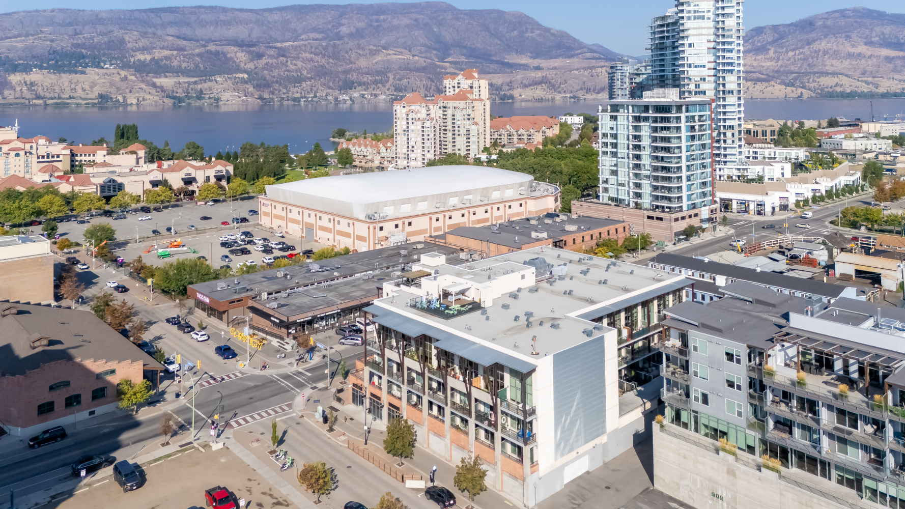 1289 Ellis Steer 412 Kelowna V1Y 9X6