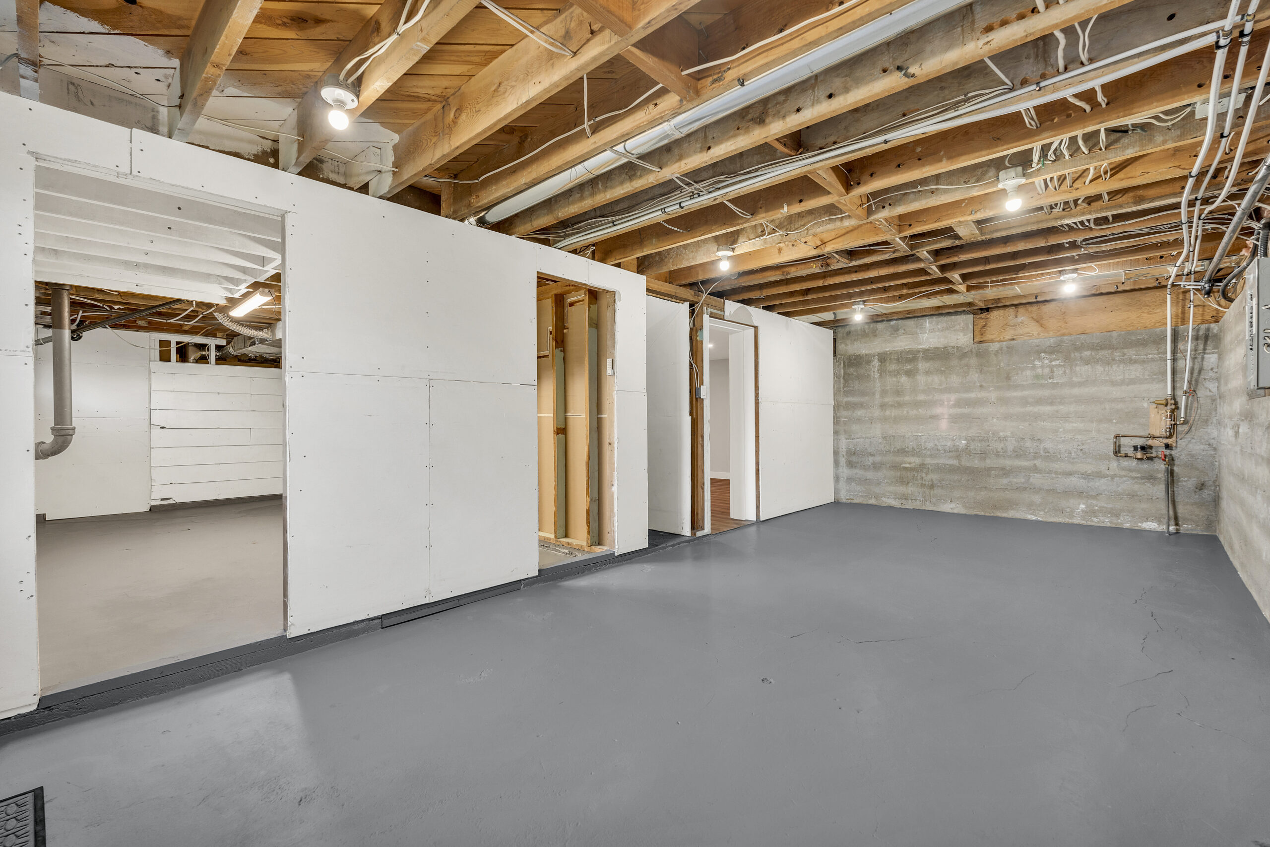 403 Scott Avenue Penticton V2A 2J7