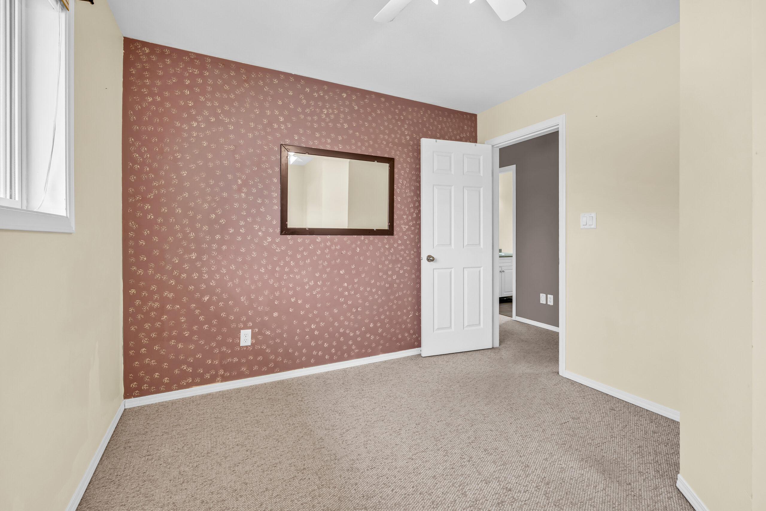 102 Regina Avenue 103 Penticton V2A 2K8