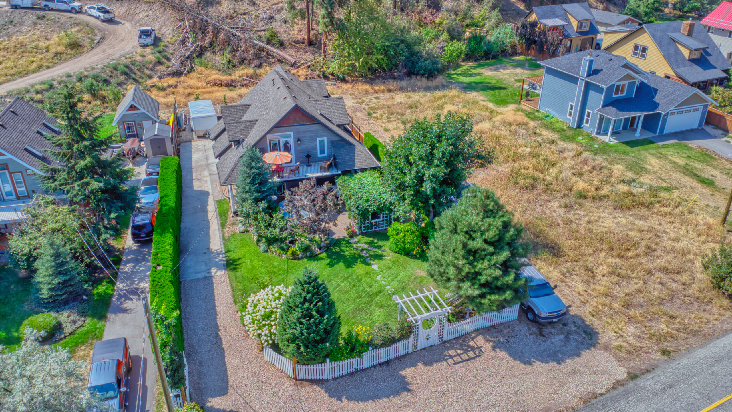7372 Fintry Delta Road Kelowna V1Z 3V2