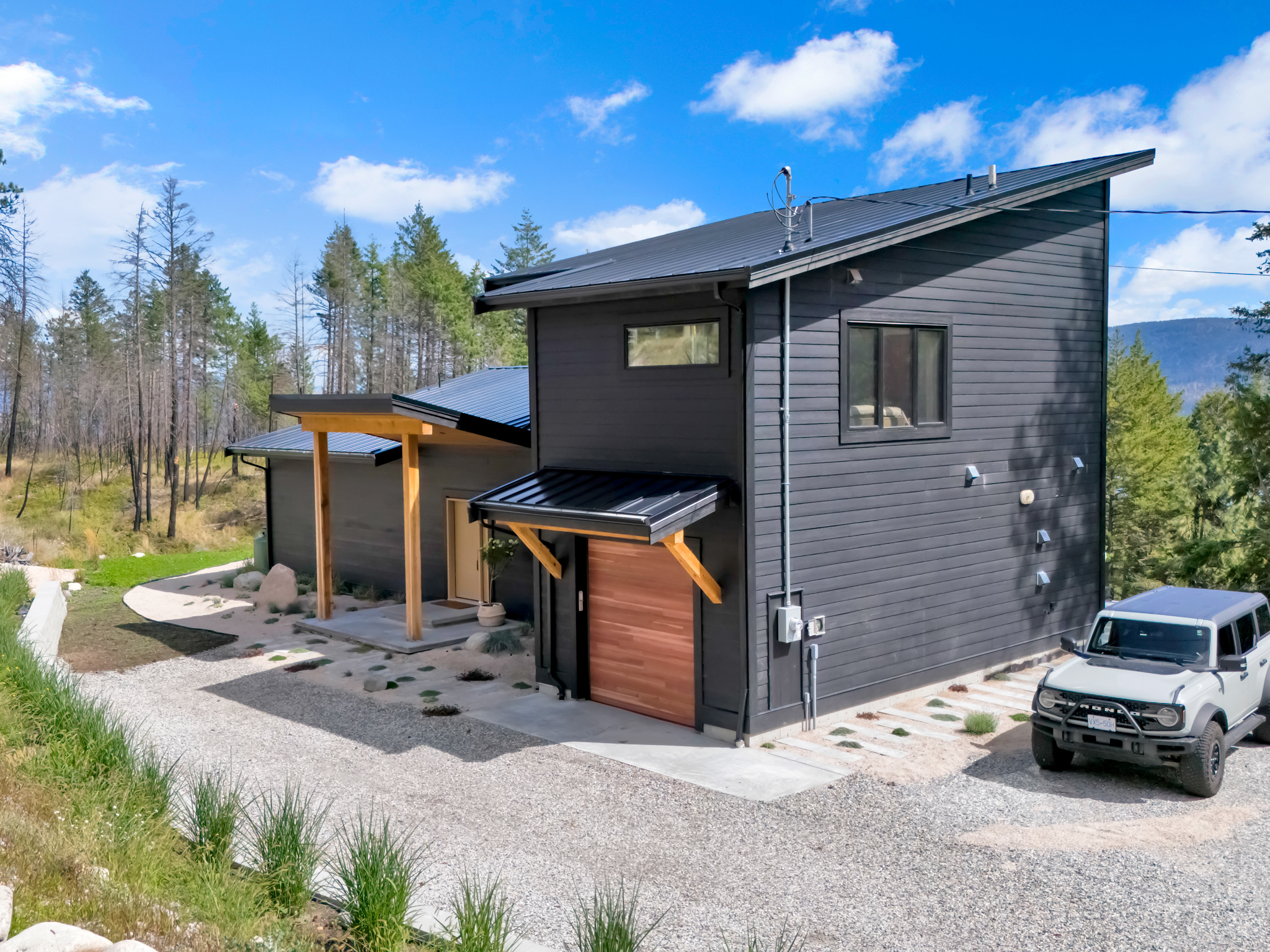 9485 Houghton Road Fintry V1T 7Z3