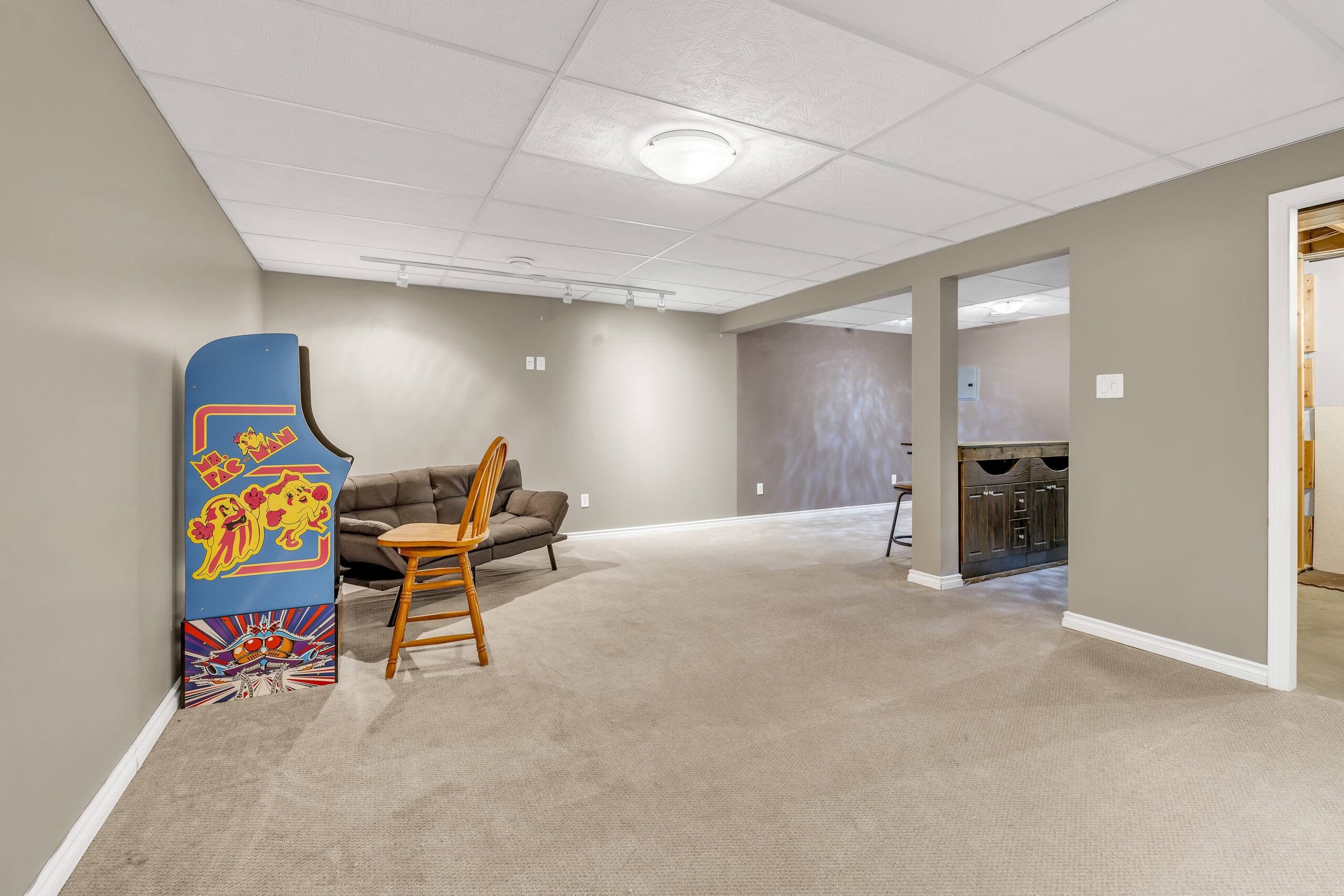102 Regina Avenue 103 Penticton V2A 2K8