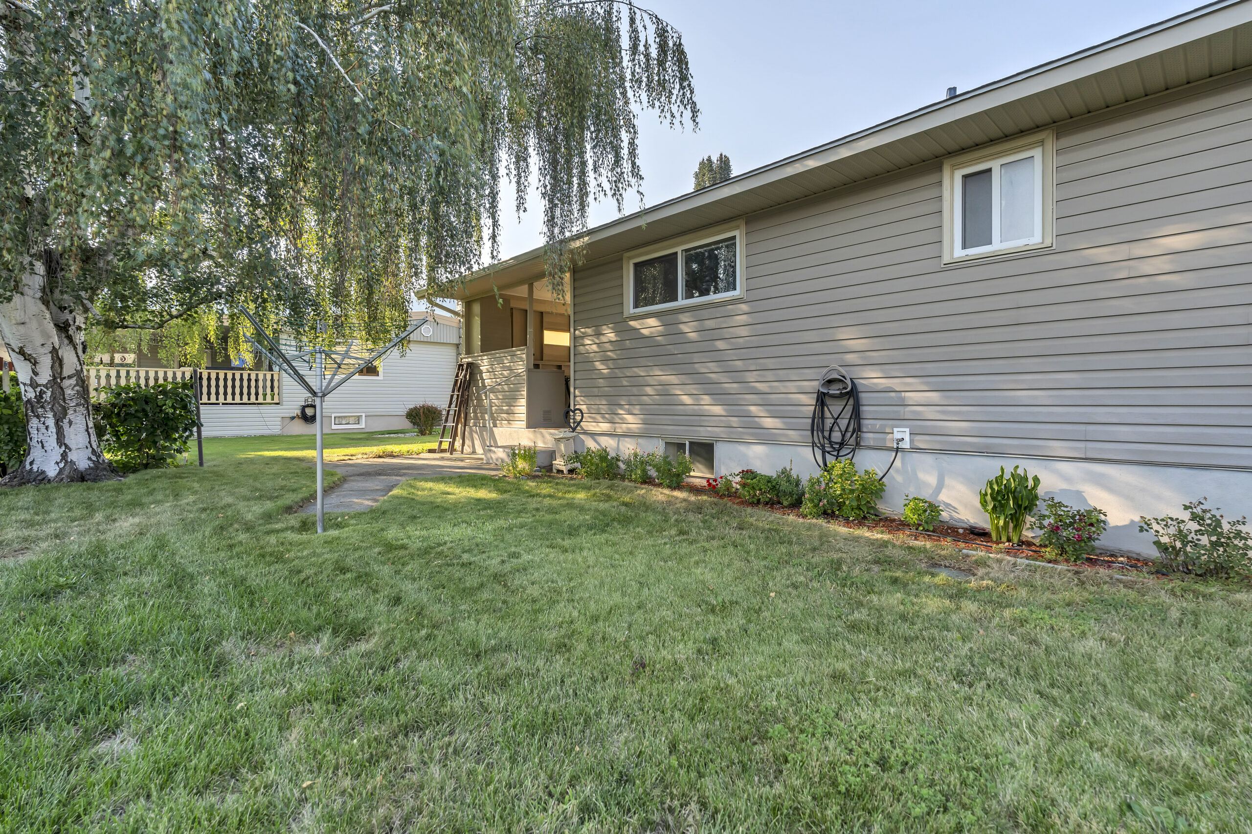 11113 Barclay Street Summerland V0H 1Z0