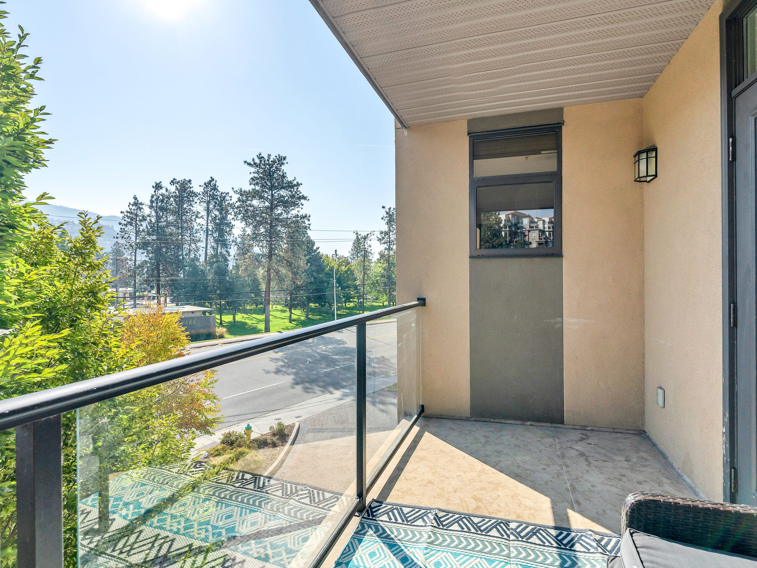 3589 Skaha Lake Road 303 Penticton V2A 7K2