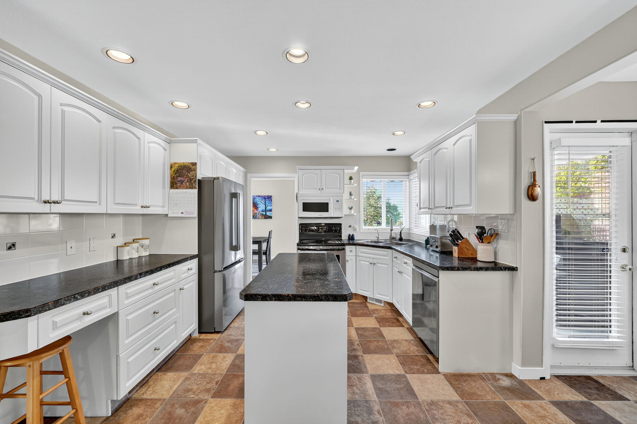 1861 Glenhaven Crescent Kelowna
