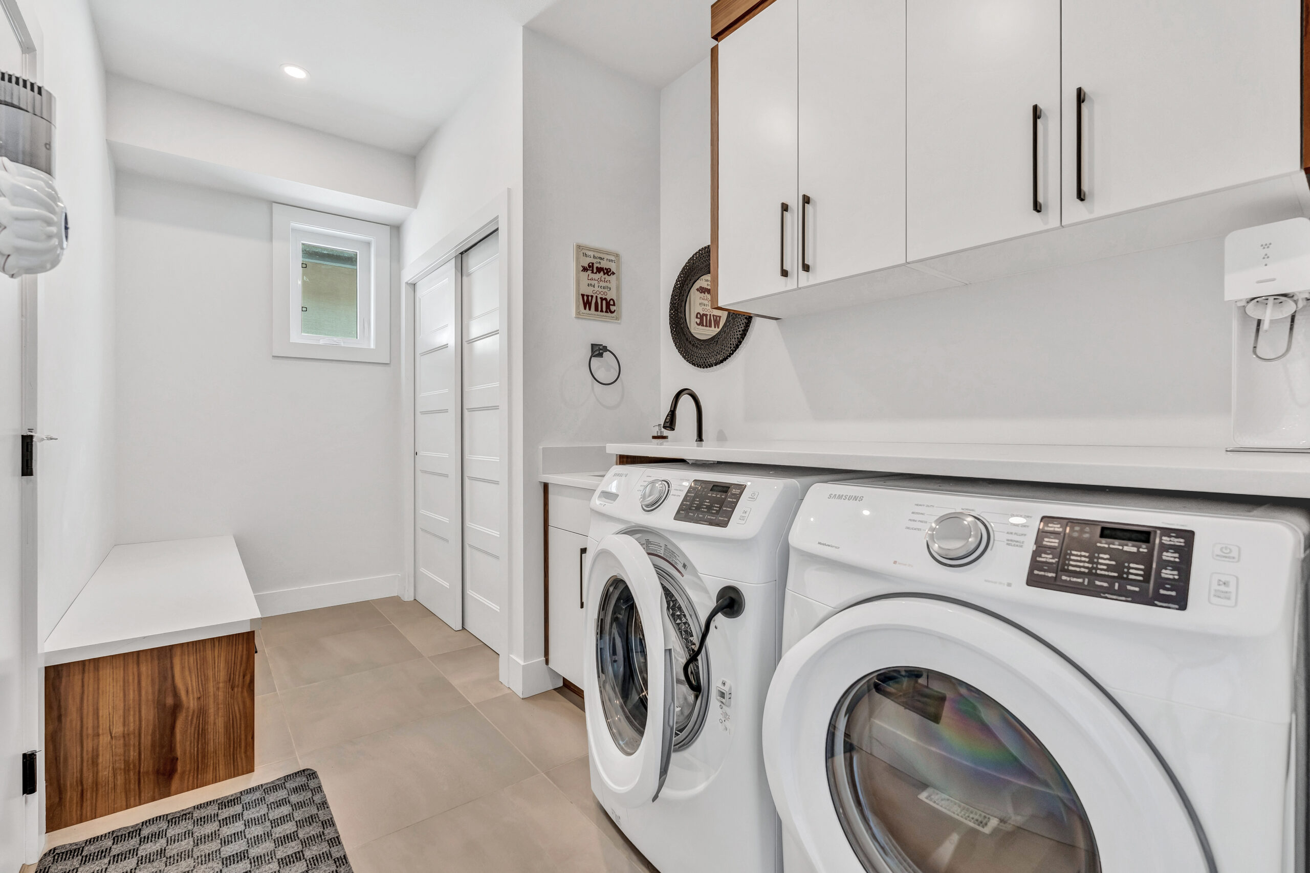 2129 Ensign Quay West Kelowna V4T 1V1