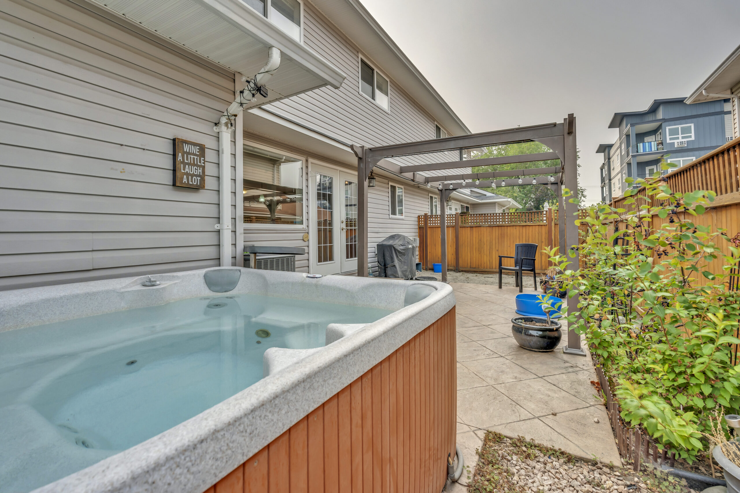 102 Regina Avenue 103 Penticton V2A 2K8