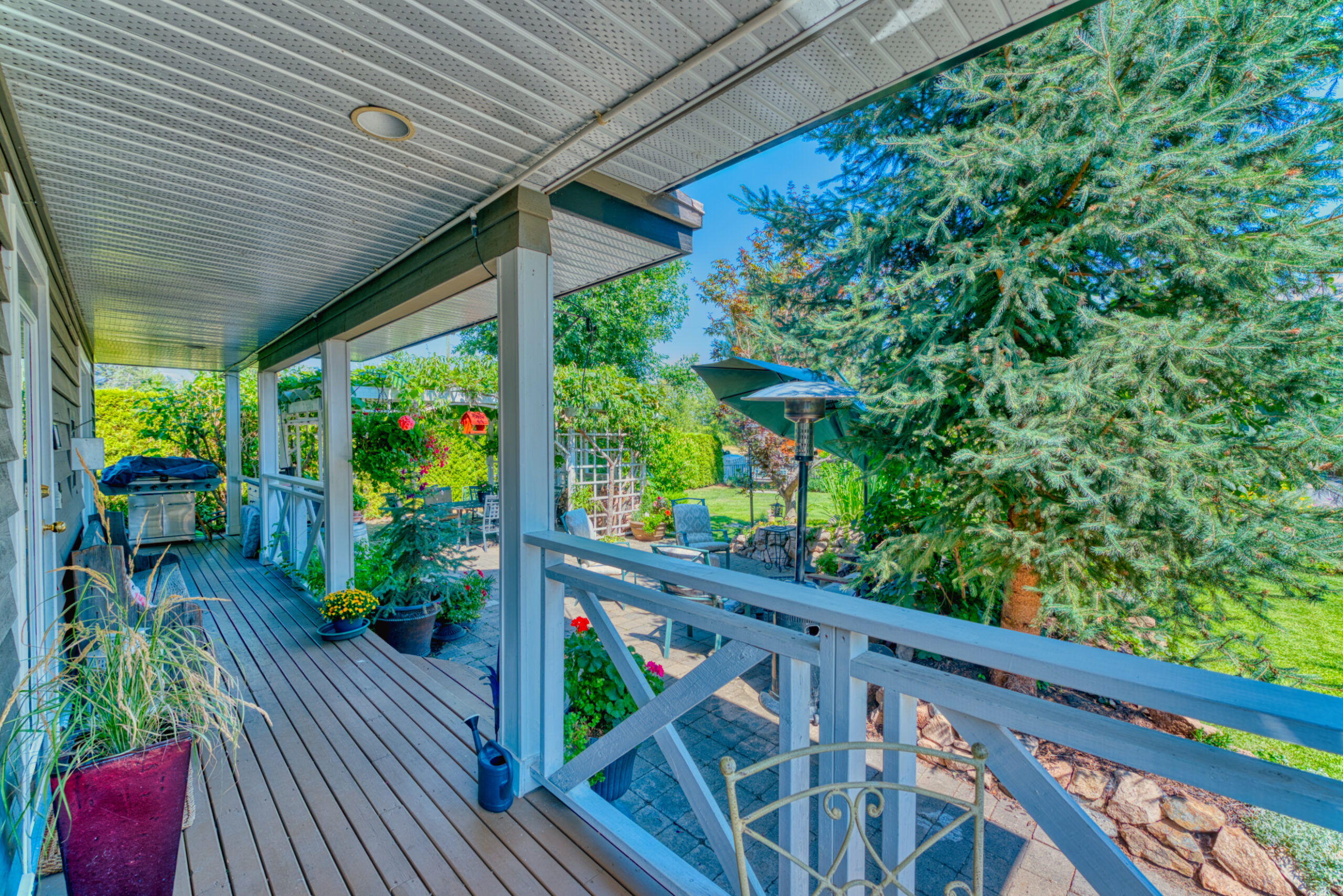 7372 Fintry Delta Road Kelowna V1Z 3V2