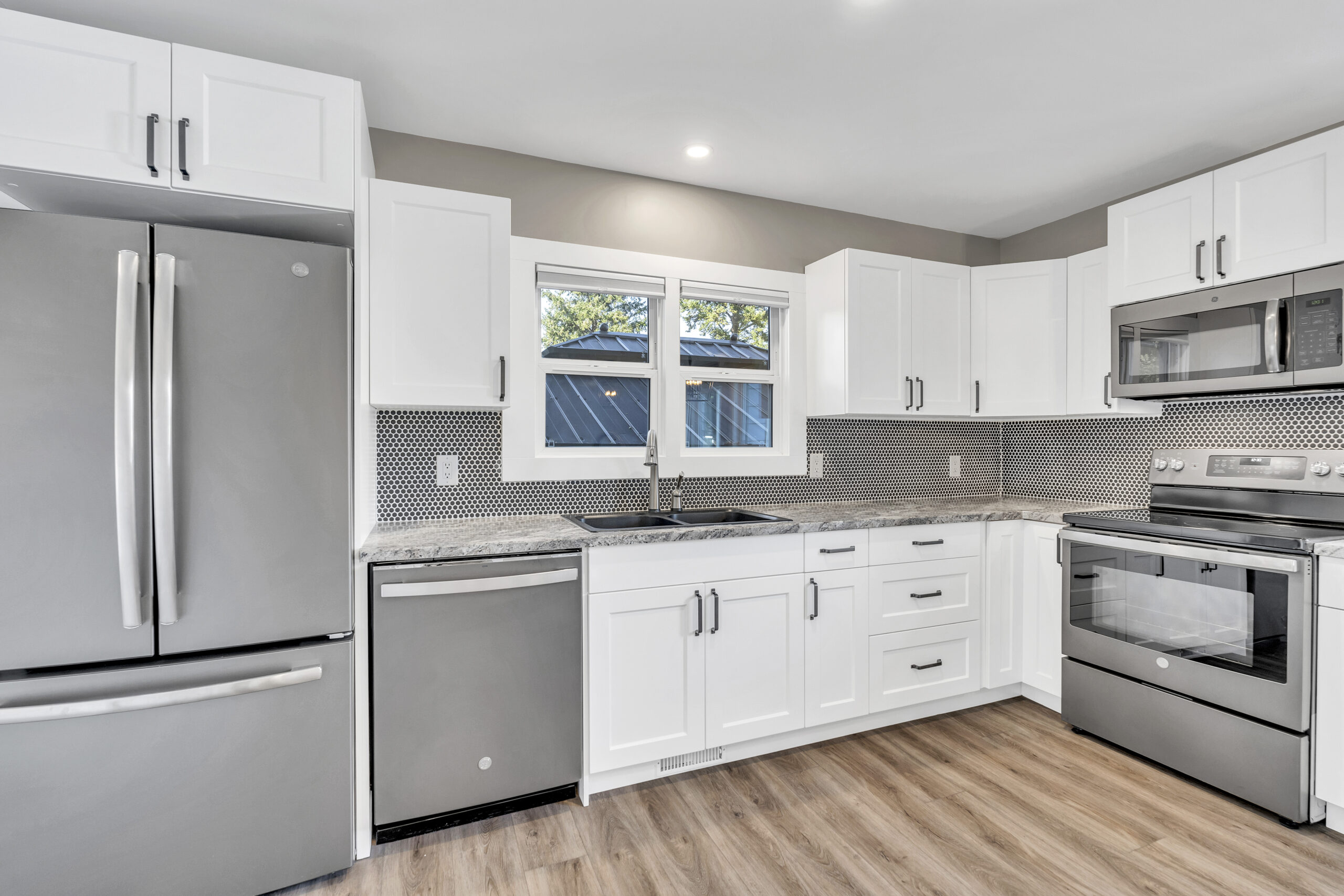 403 Scott Avenue Penticton V2A 2J7