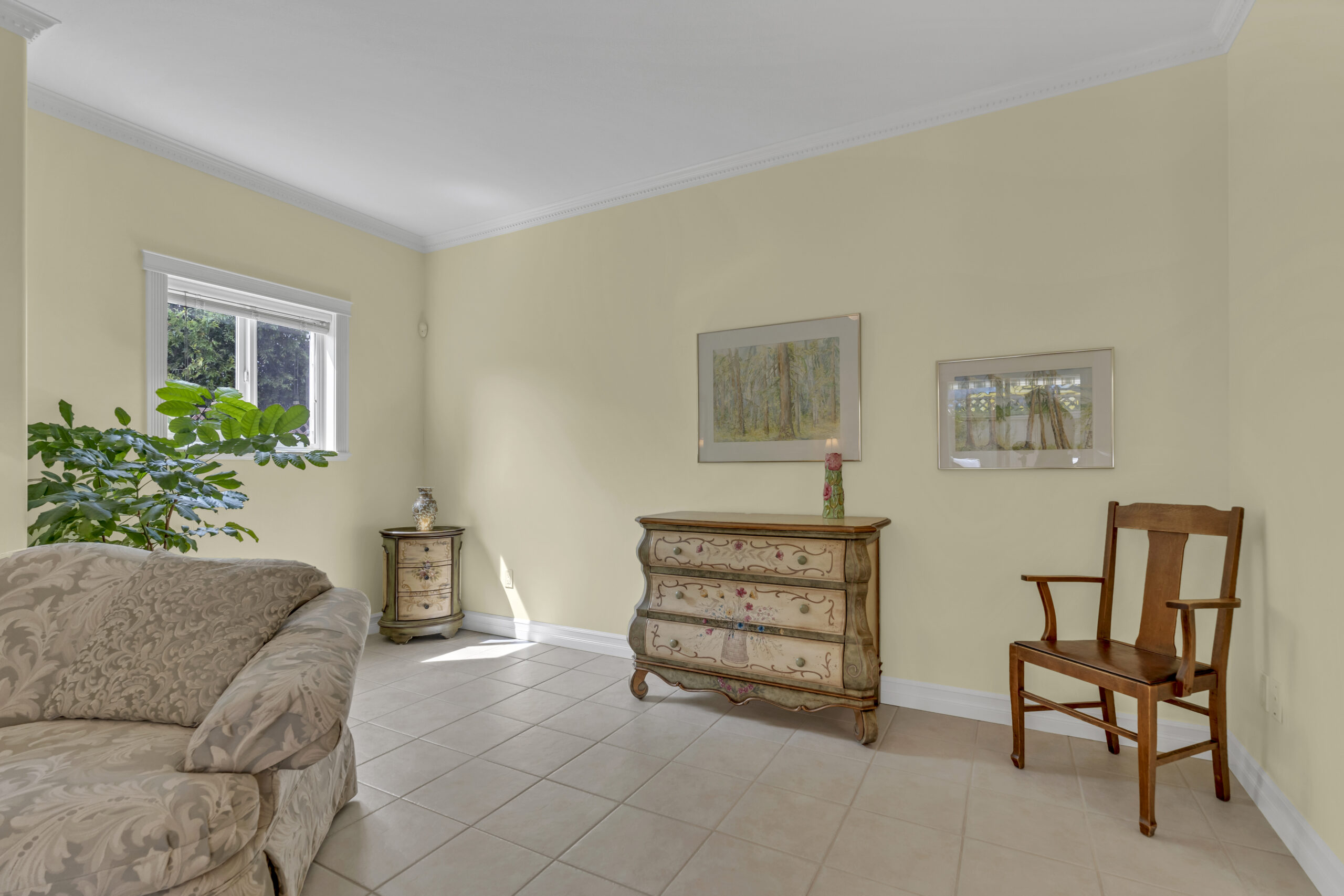 1078 Burnaby Avenue 105 Penticton V2A 1G8