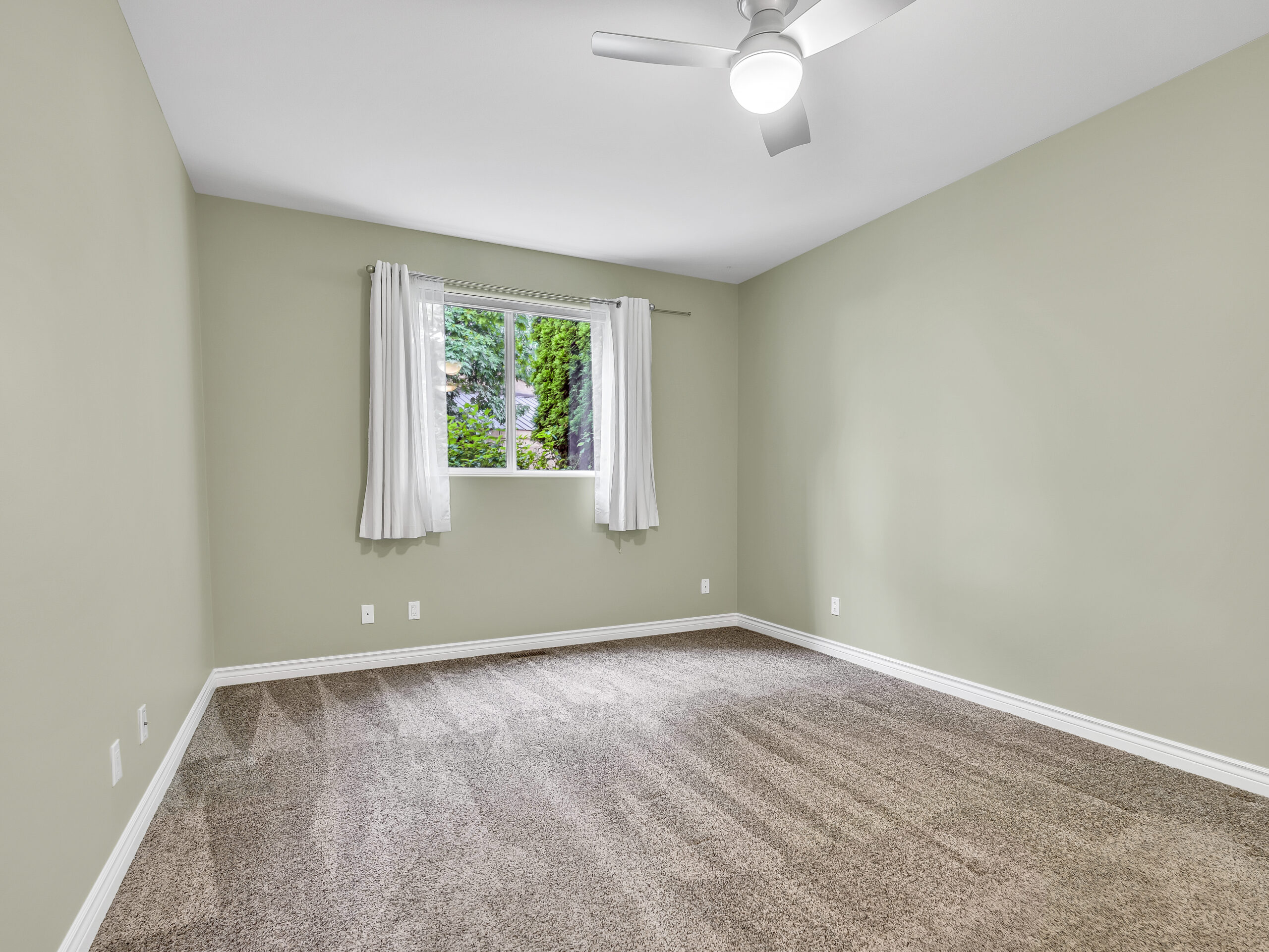 240 Yorkton Avenue 104 Penticton V2A 3V2