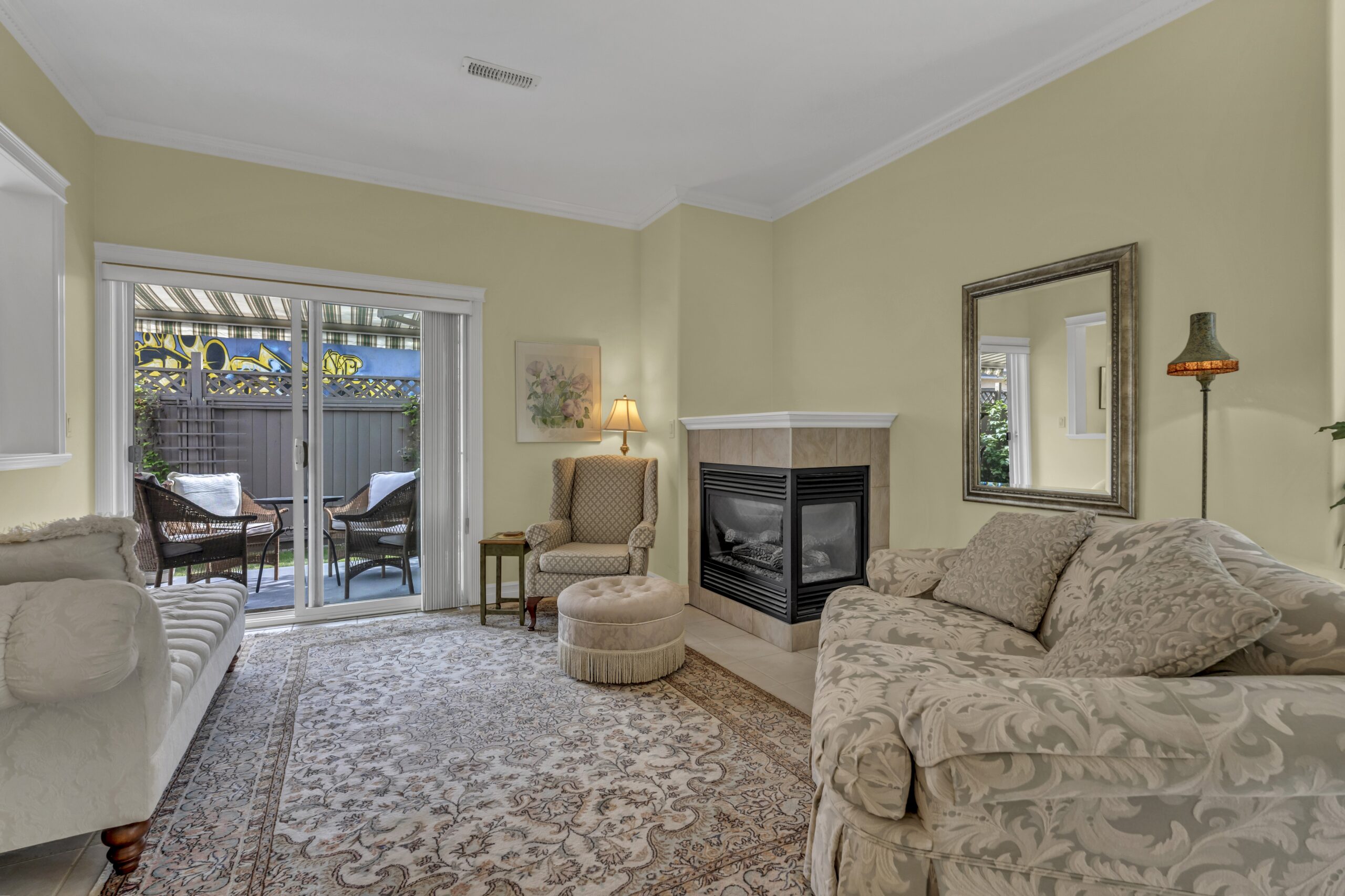 1078 Burnaby Avenue 105 Penticton V2A 1G8