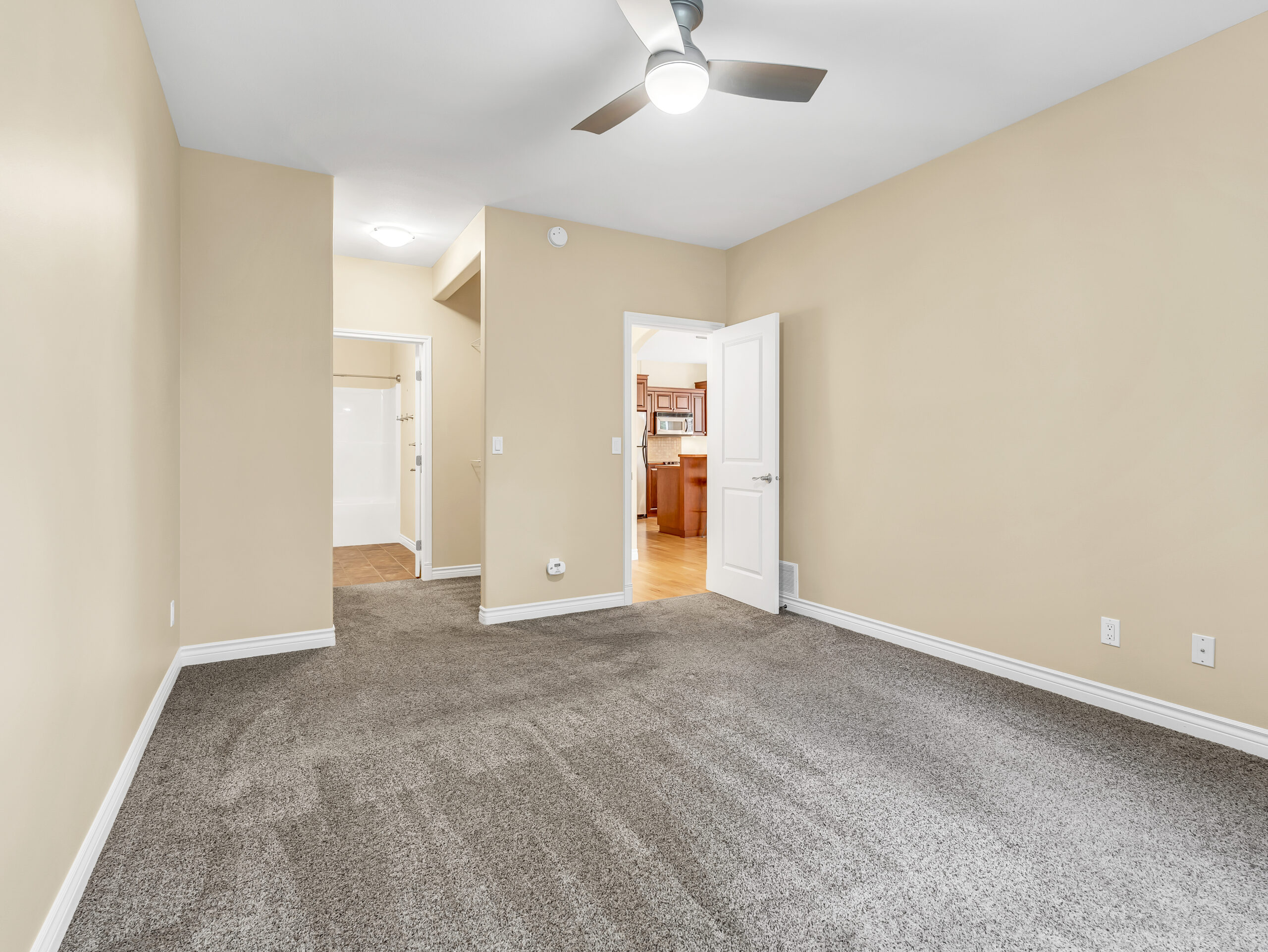 240 Yorkton Avenue 104 Penticton V2A 3V2