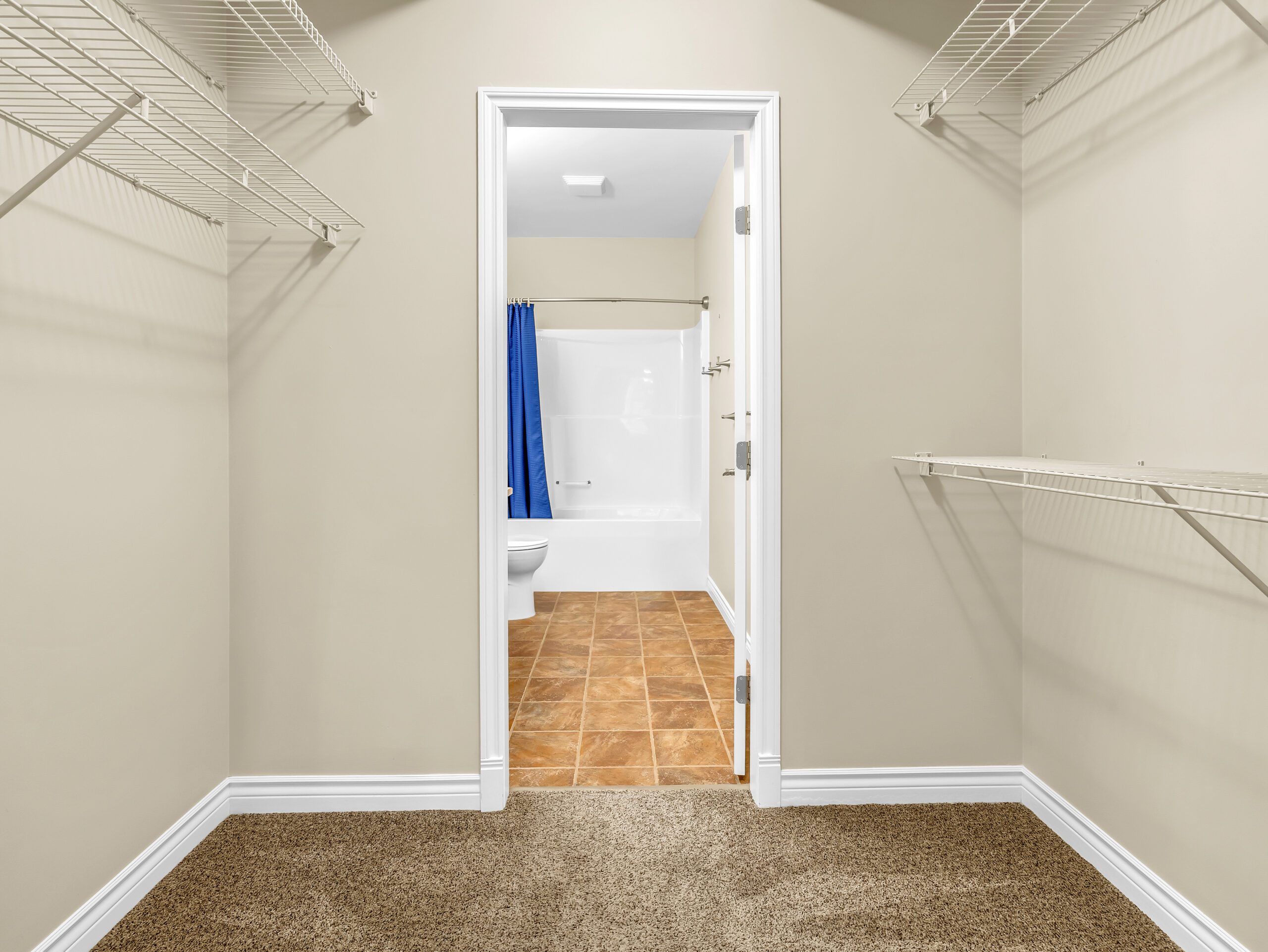 240 Yorkton Avenue 104 Penticton V2A 3V2