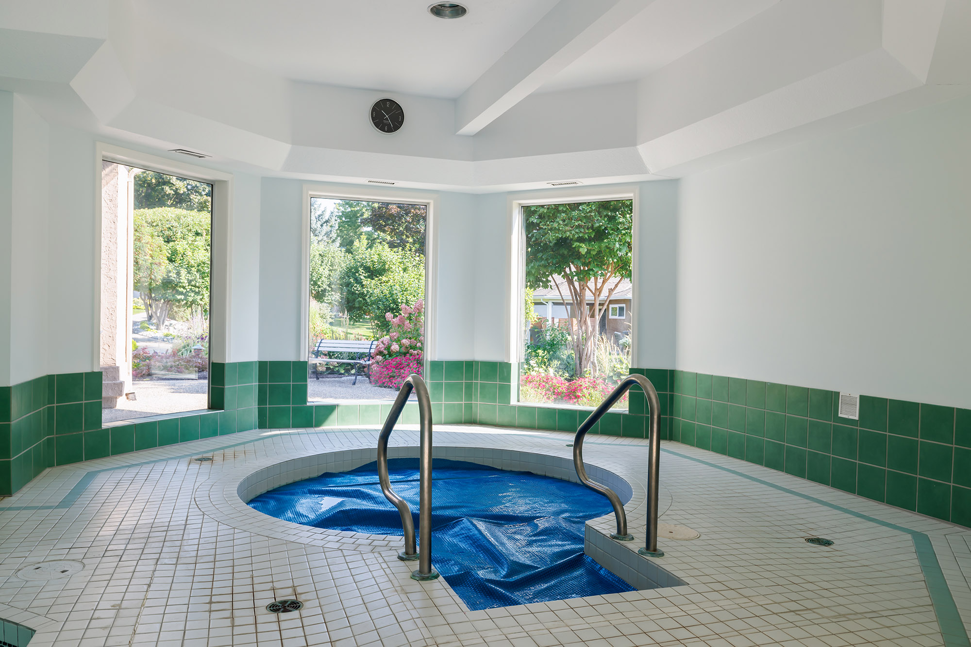 615 Glenmeadows Road 64 Kelowna V1V 1N9