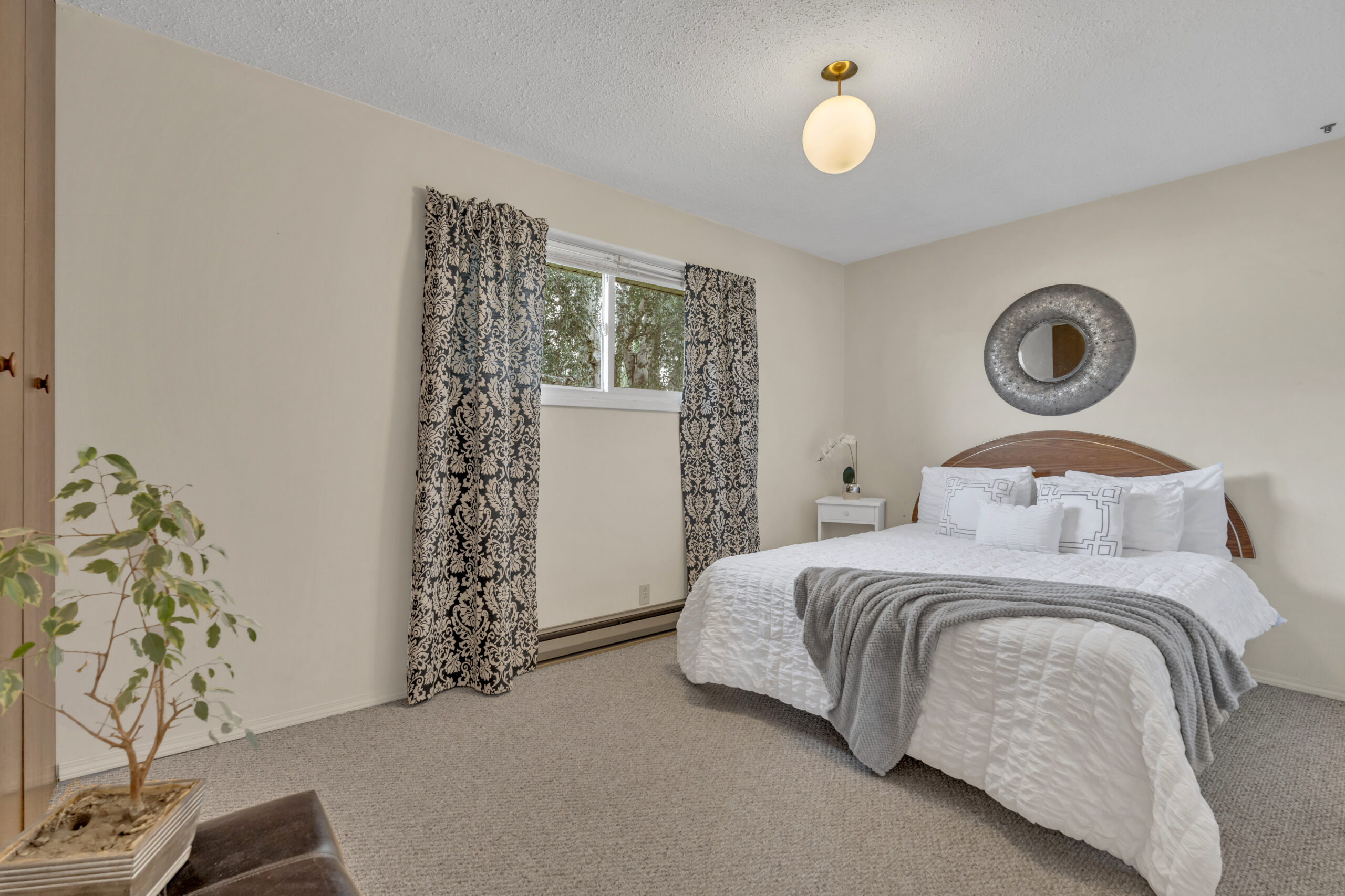 11113 Barclay Street Summerland V0H 1Z0