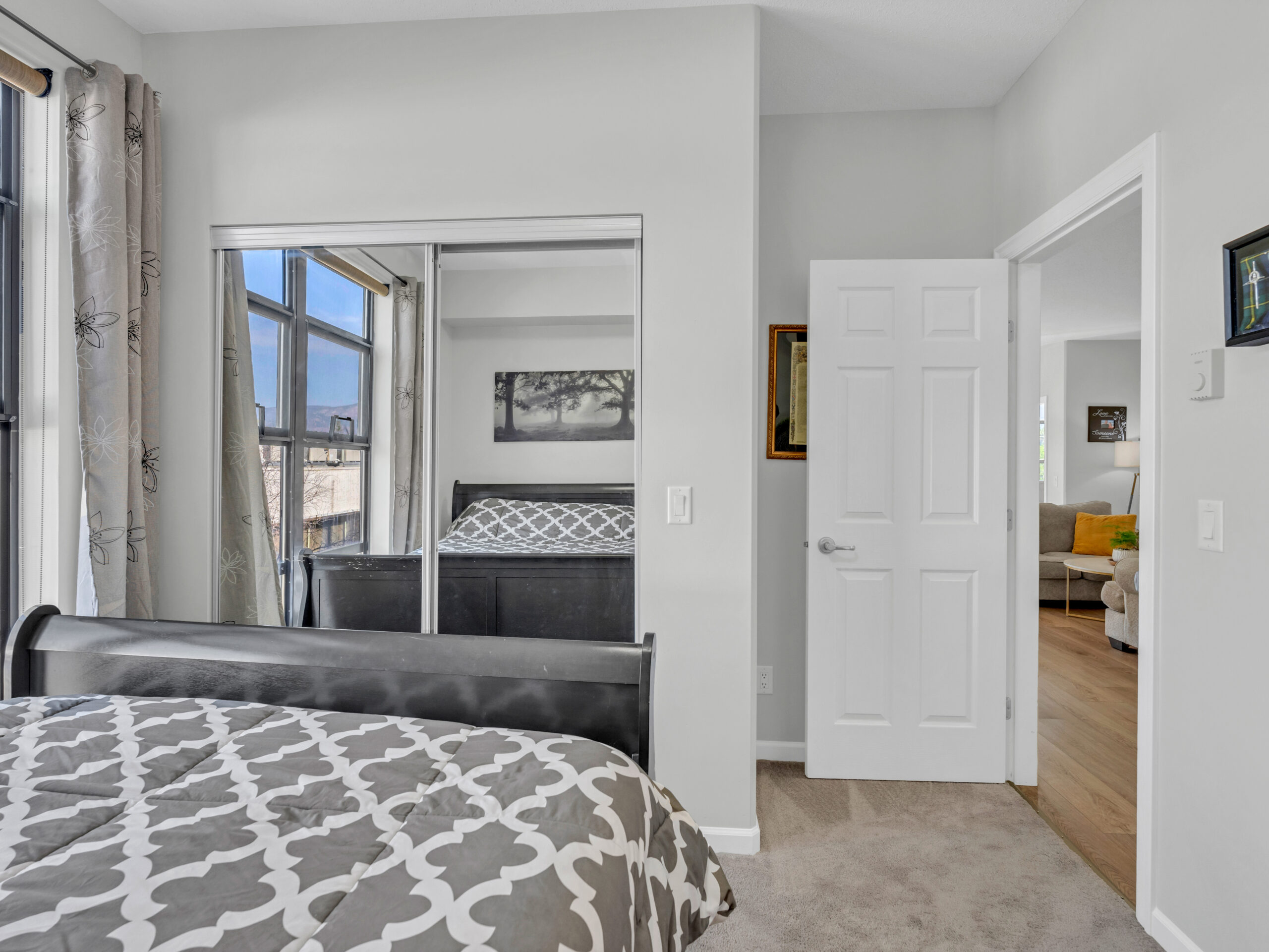 3589 Skaha Lake Road 303 Penticton V2A 7K2