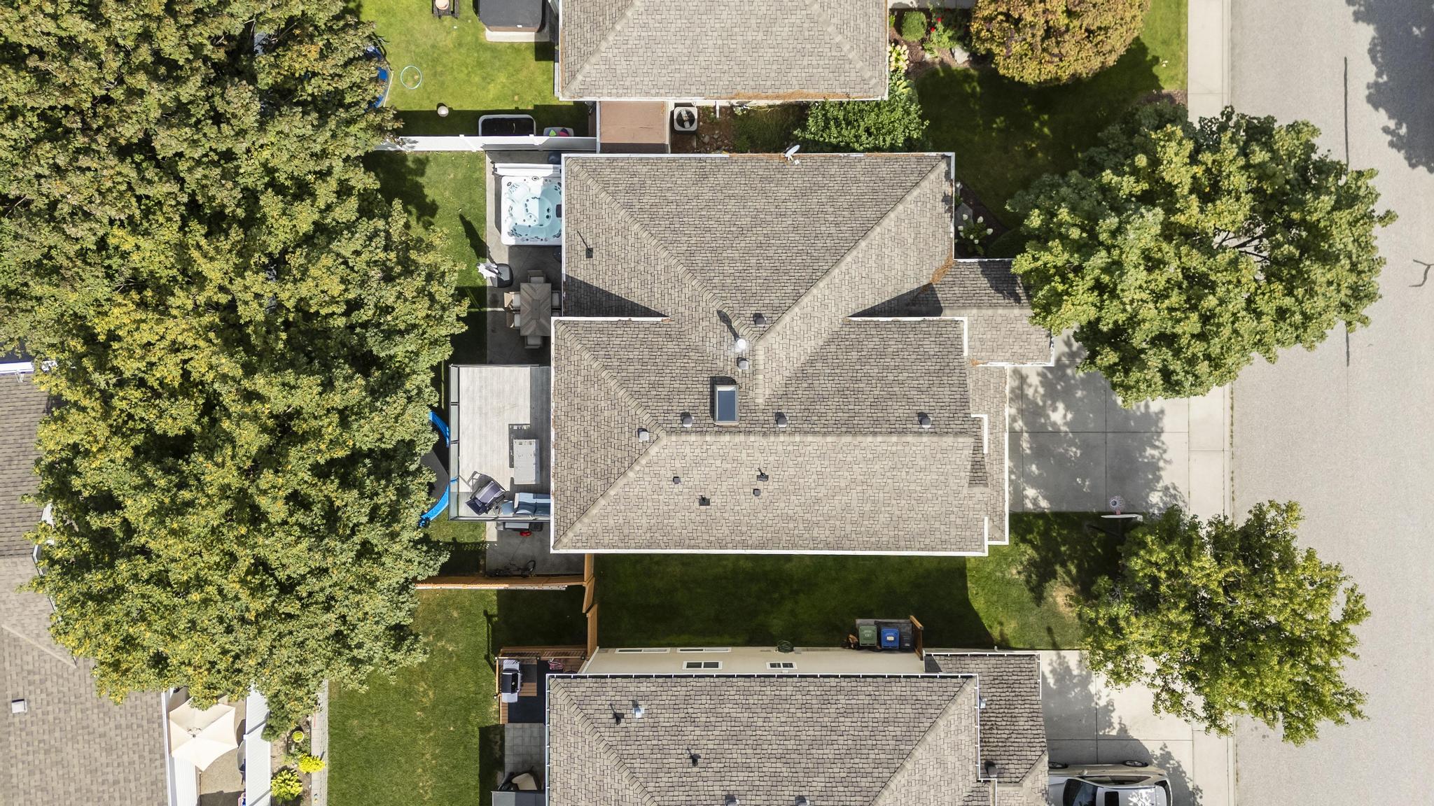 2220 Shannon Ridge Drive 109 West Kelowna V4T 2T6