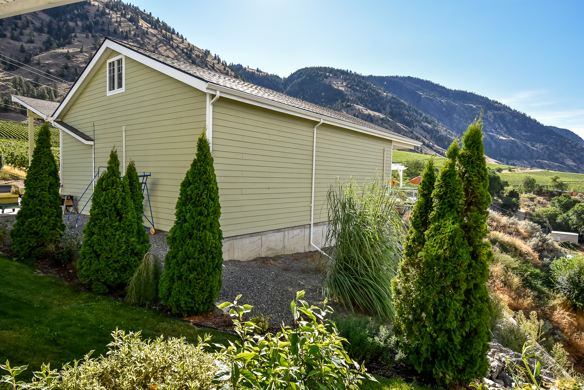 1143 Highway 3 Cawston V0X 1C3