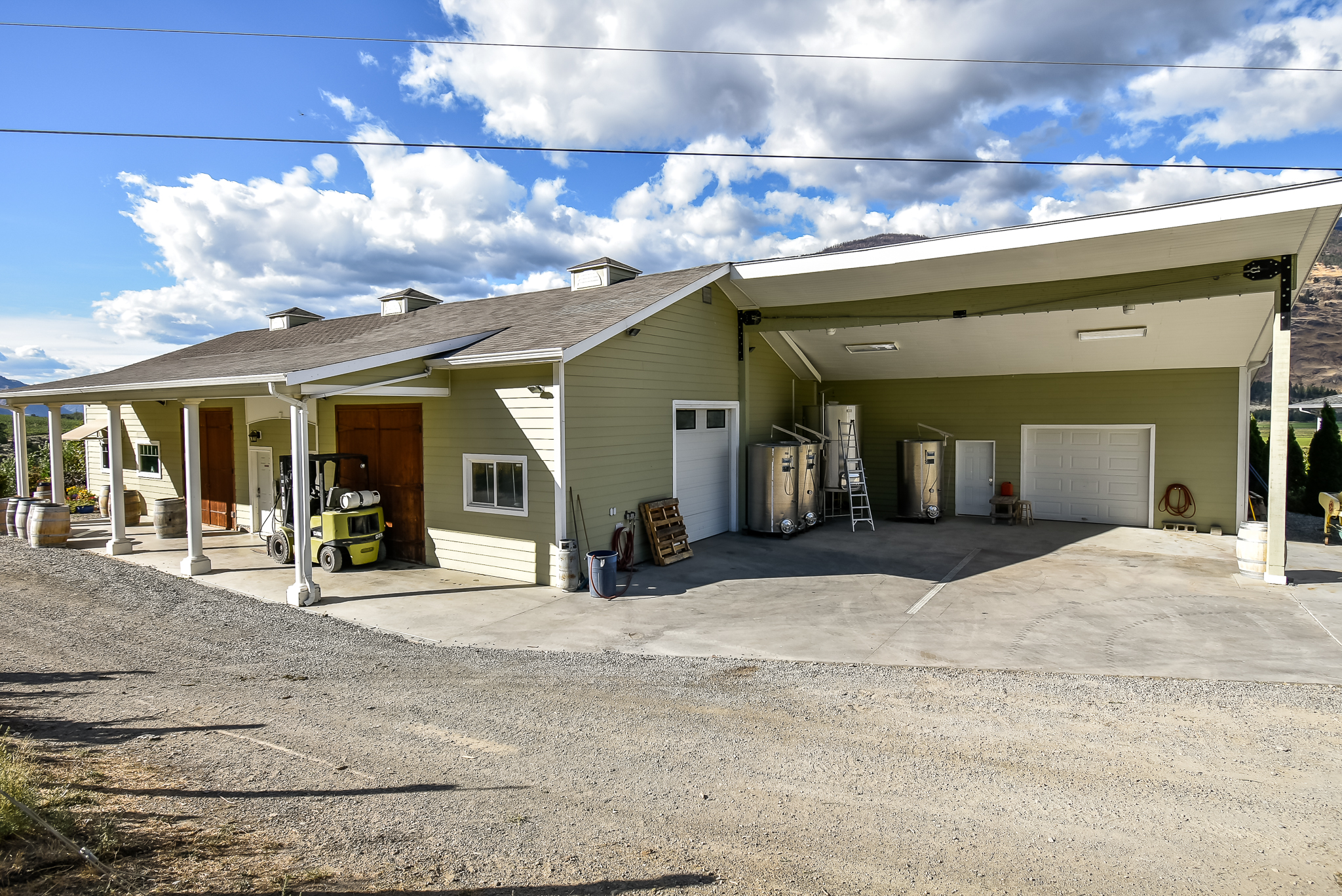 1143 Highway 3 Cawston V0X 1C3