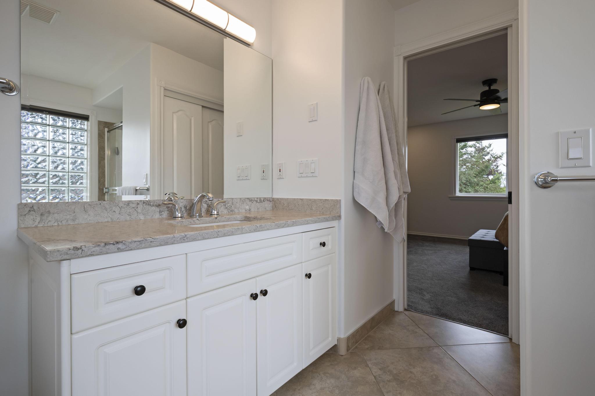 3149 Shetler Drive West Kelowna V4T 1M4