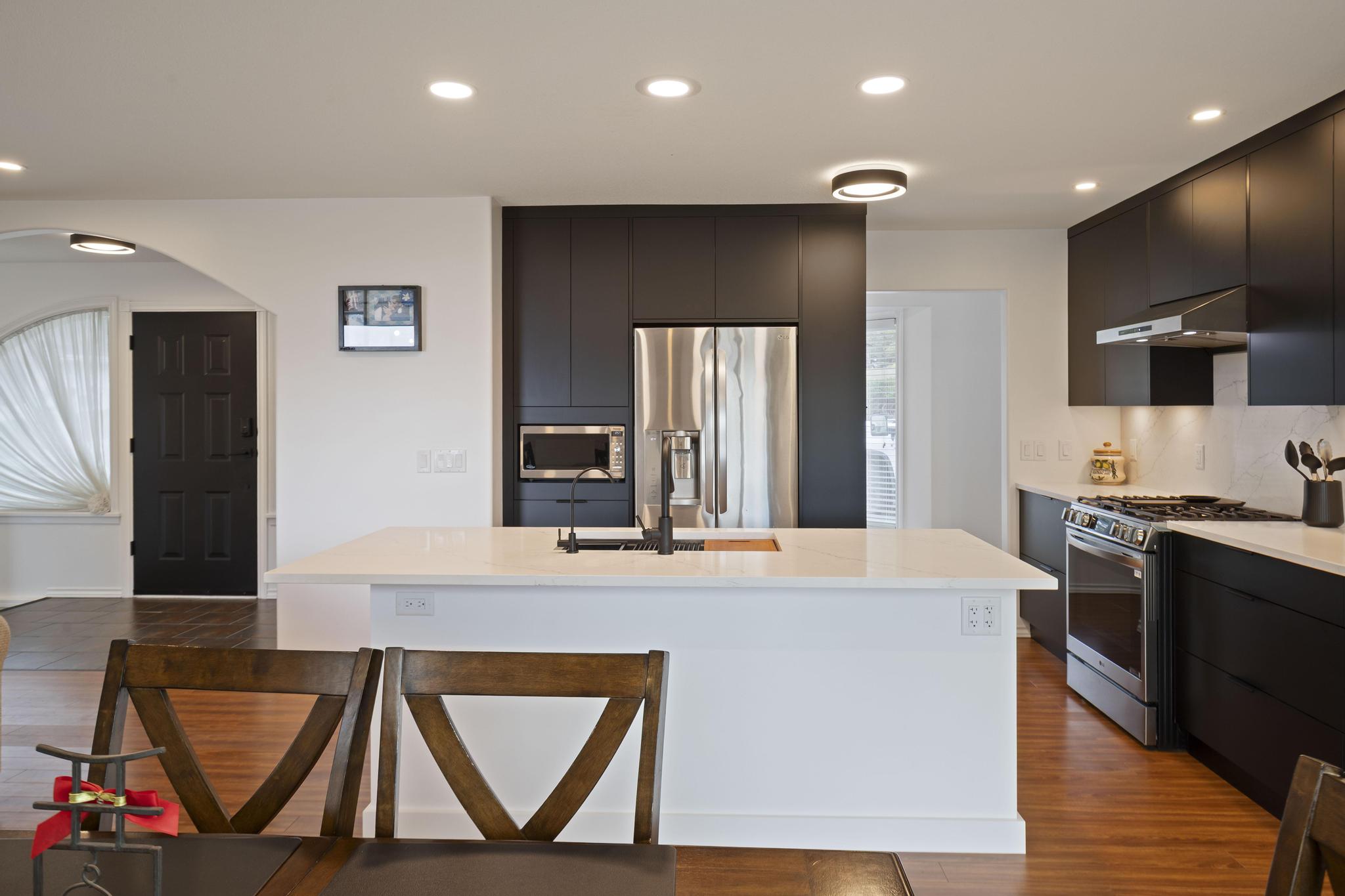 3149 Shetler Drive West Kelowna V4T 1M4