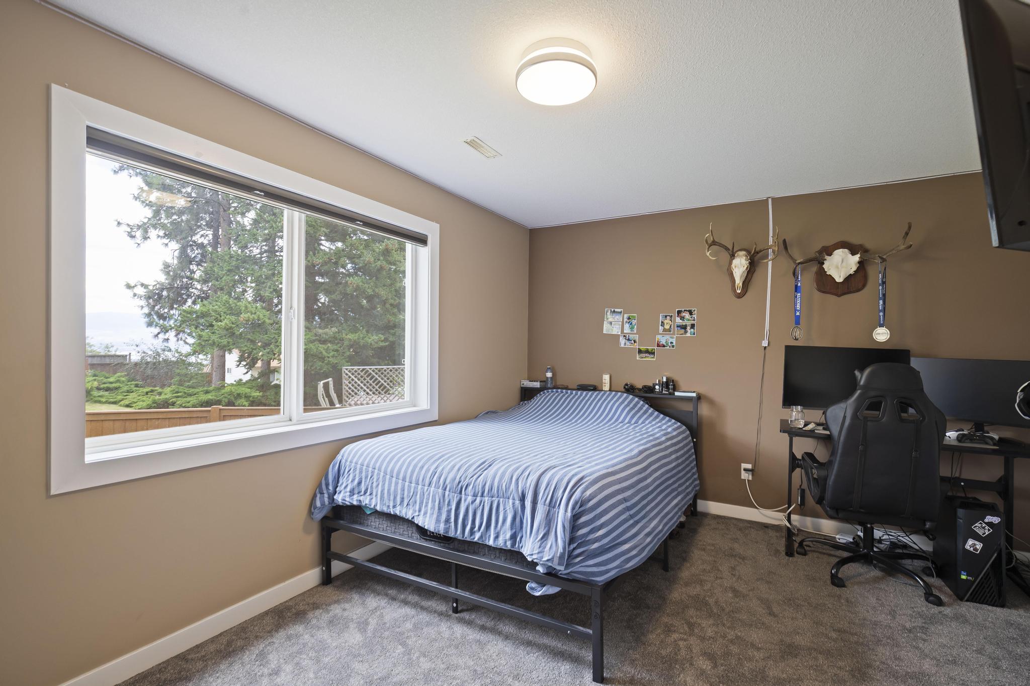 3149 Shetler Drive West Kelowna V4T 1M4