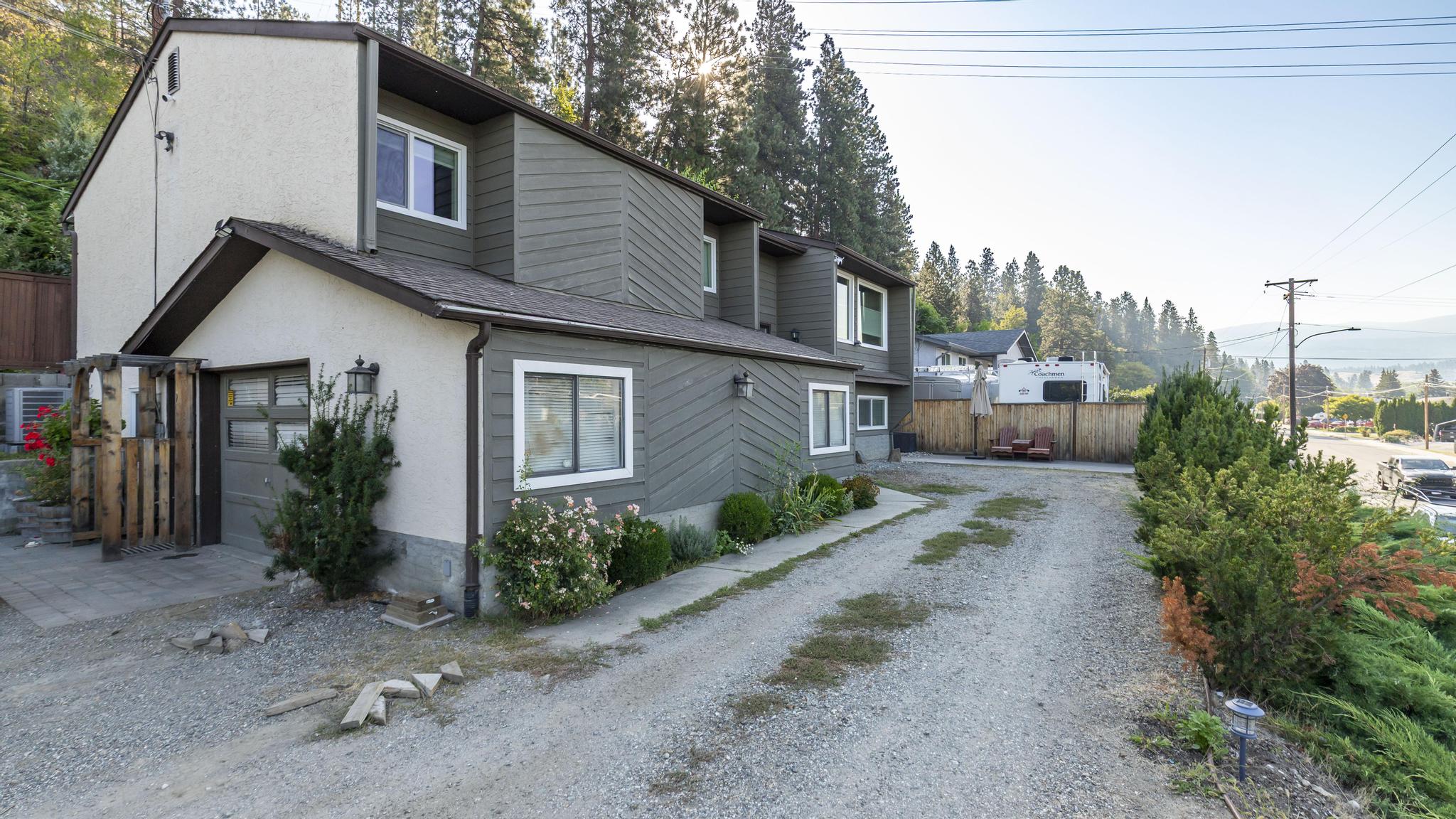 1525 Hollywood Road S Kelowna V1X 4P2