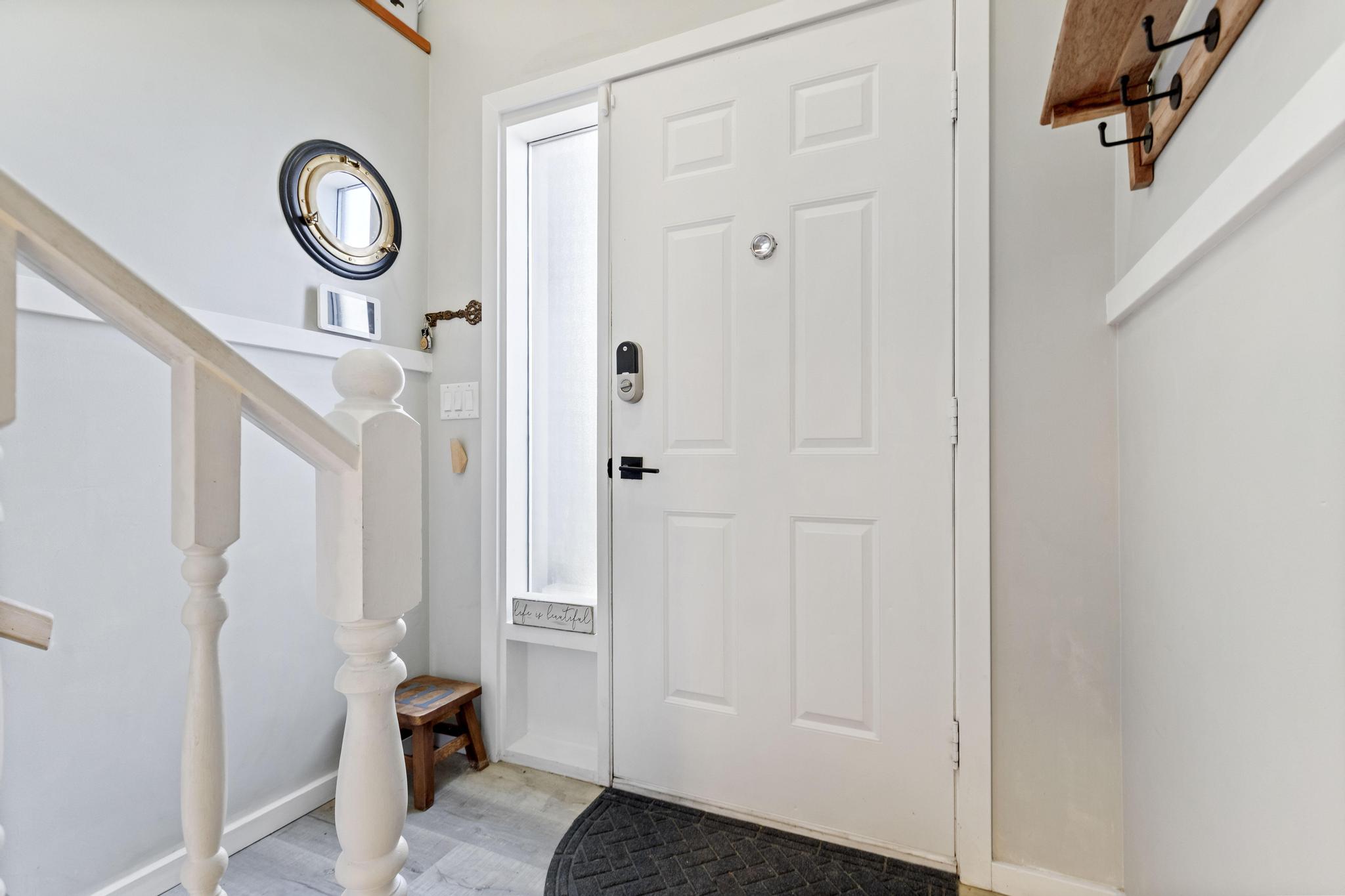 1525 Hollywood Road S Kelowna V1X 4P2