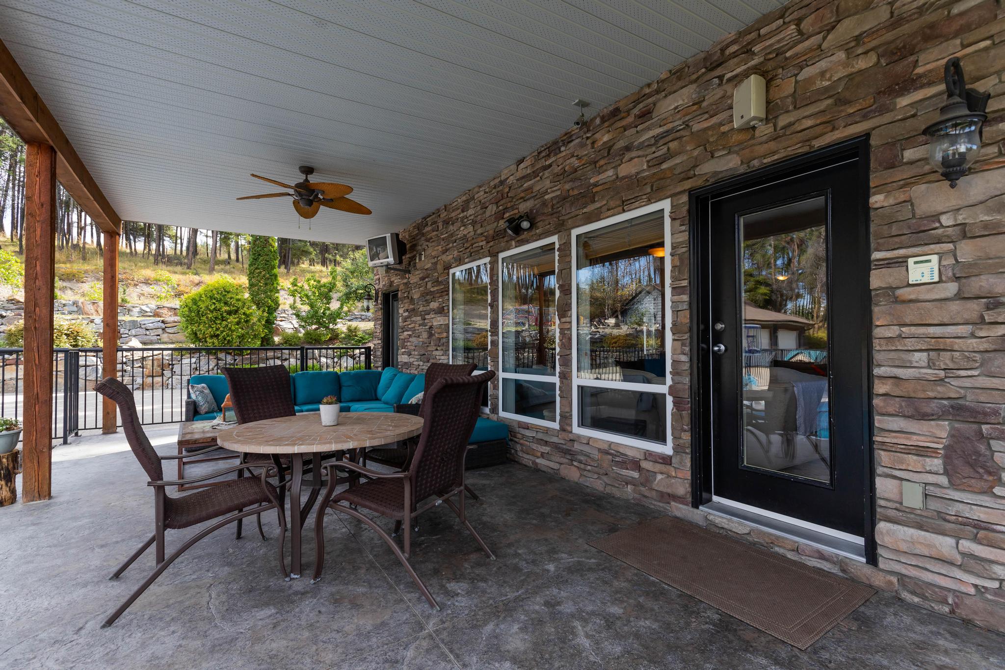 4444 June Springs Road Kelowna V1W 4C8