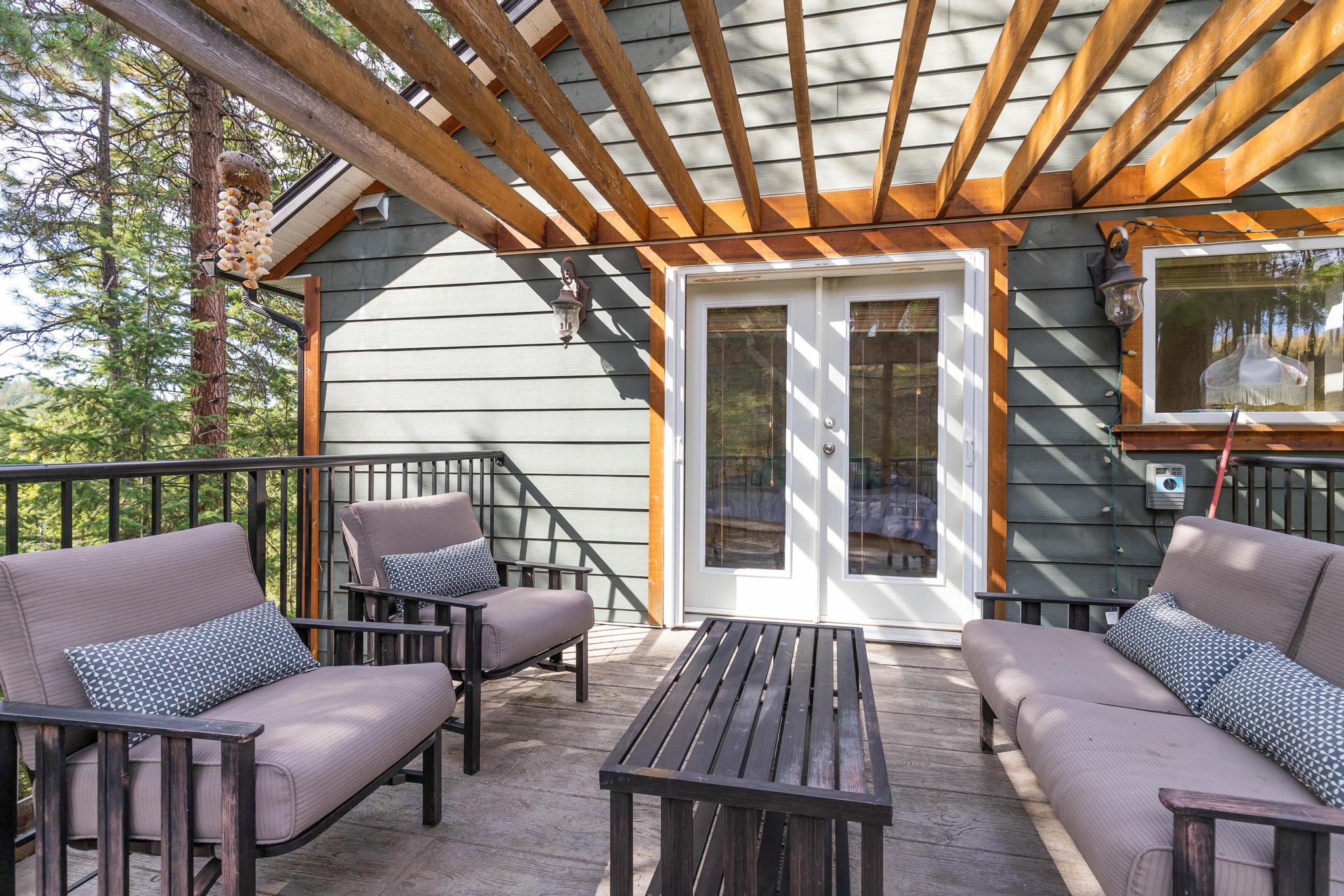 4444 June Springs Road Kelowna V1W 4C8