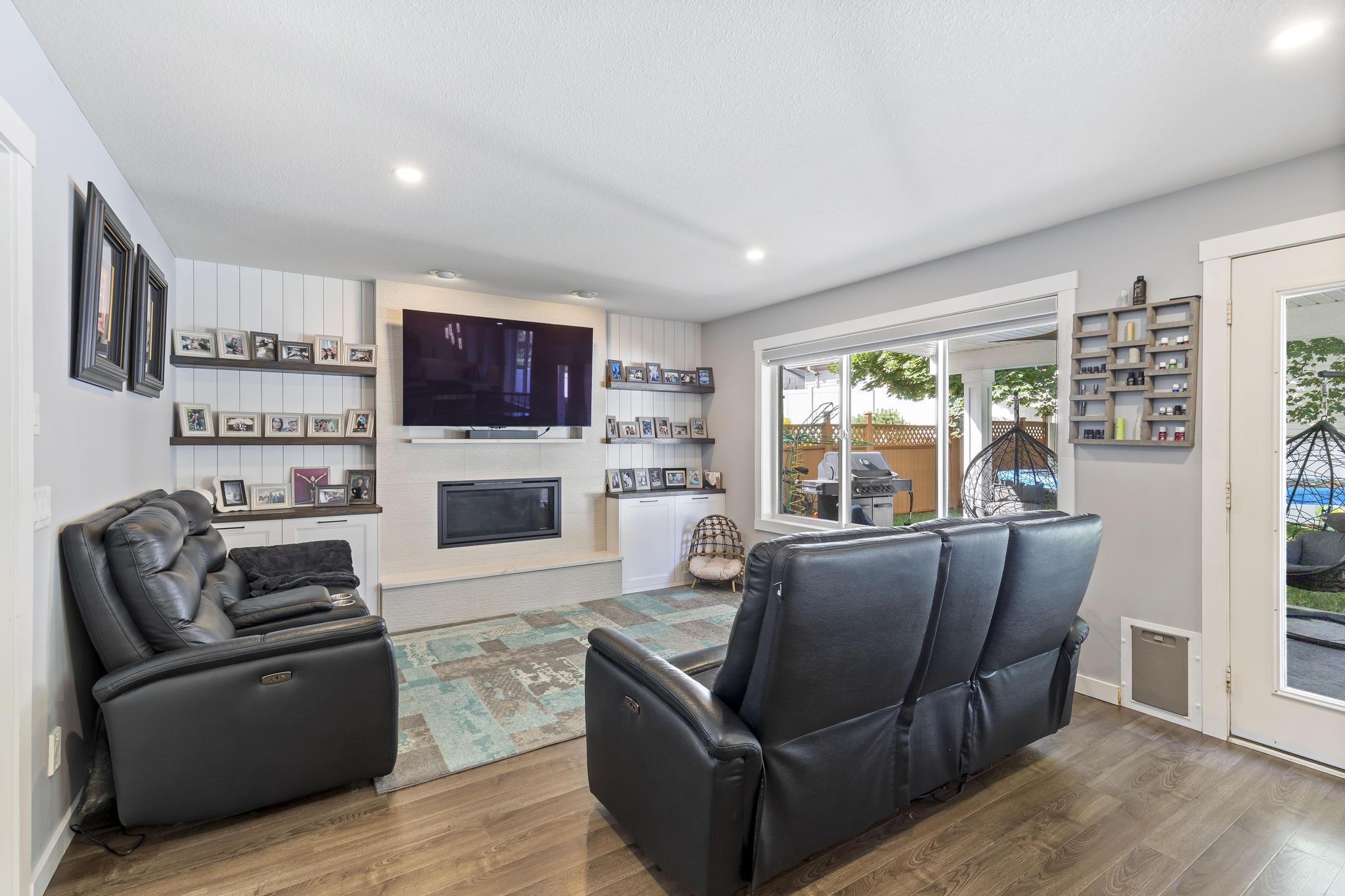 2220 Shannon Ridge Drive 109 West Kelowna V4T 2T6