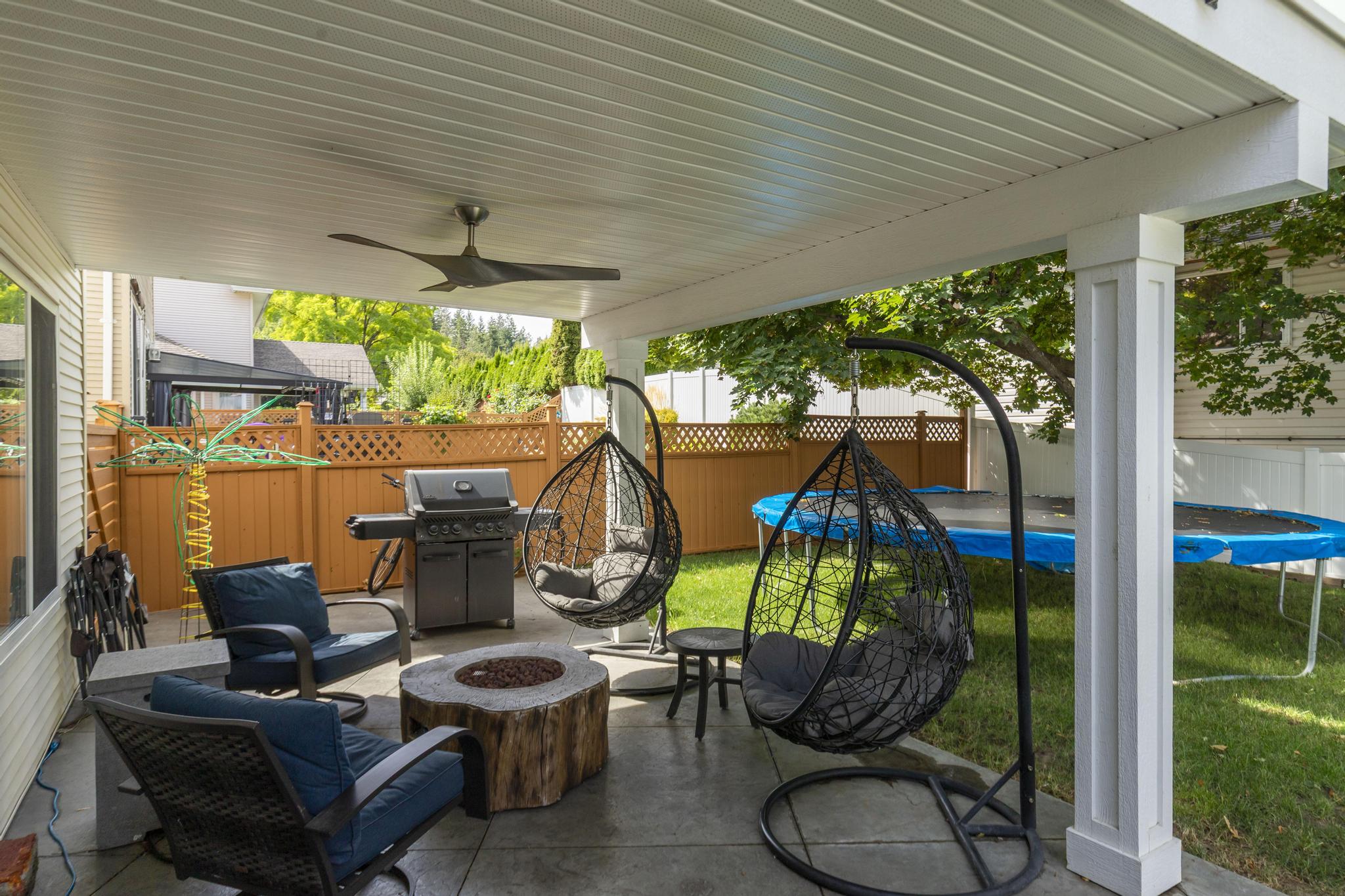 2220 Shannon Ridge Drive 109 West Kelowna V4T 2T6