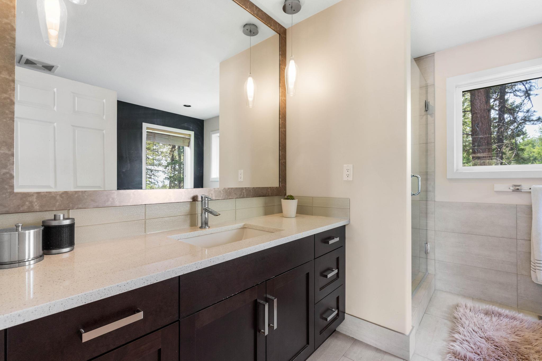 4444 June Springs Road Kelowna V1W 4C8