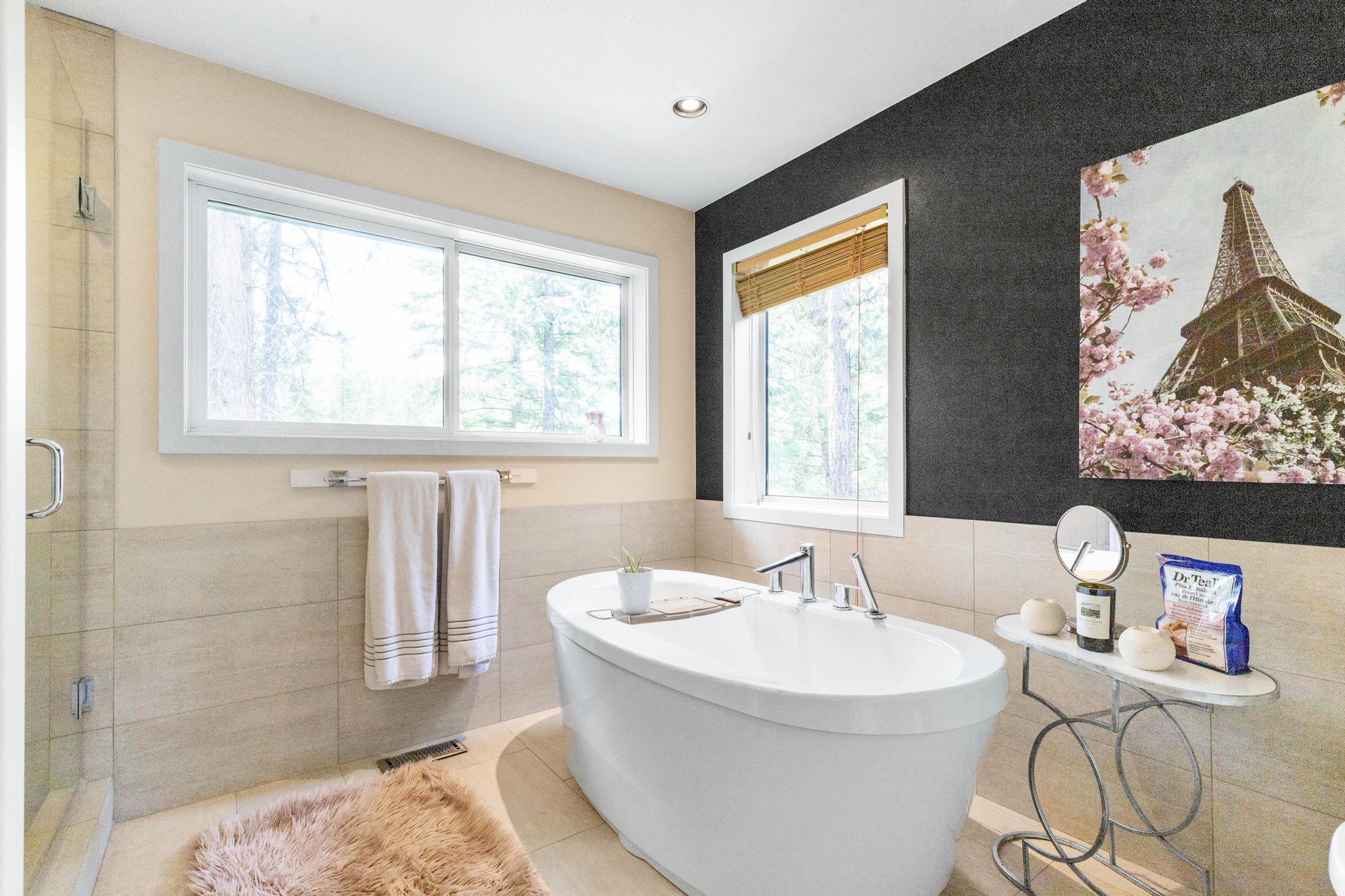 4444 June Springs Road Kelowna V1W 4C8