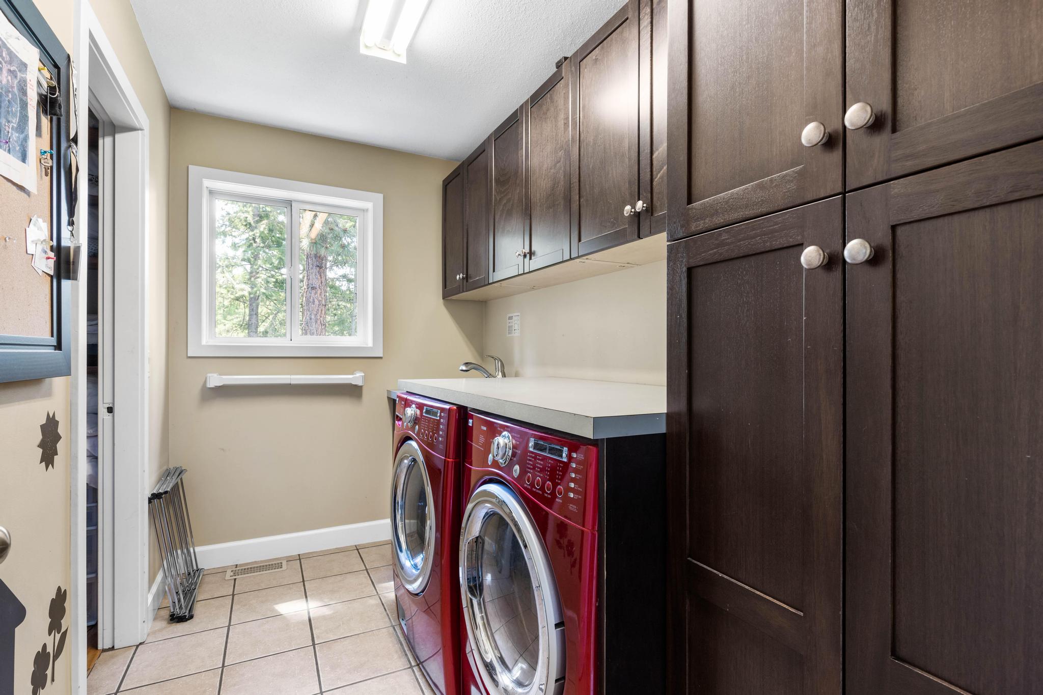 4444 June Springs Road Kelowna V1W 4C8