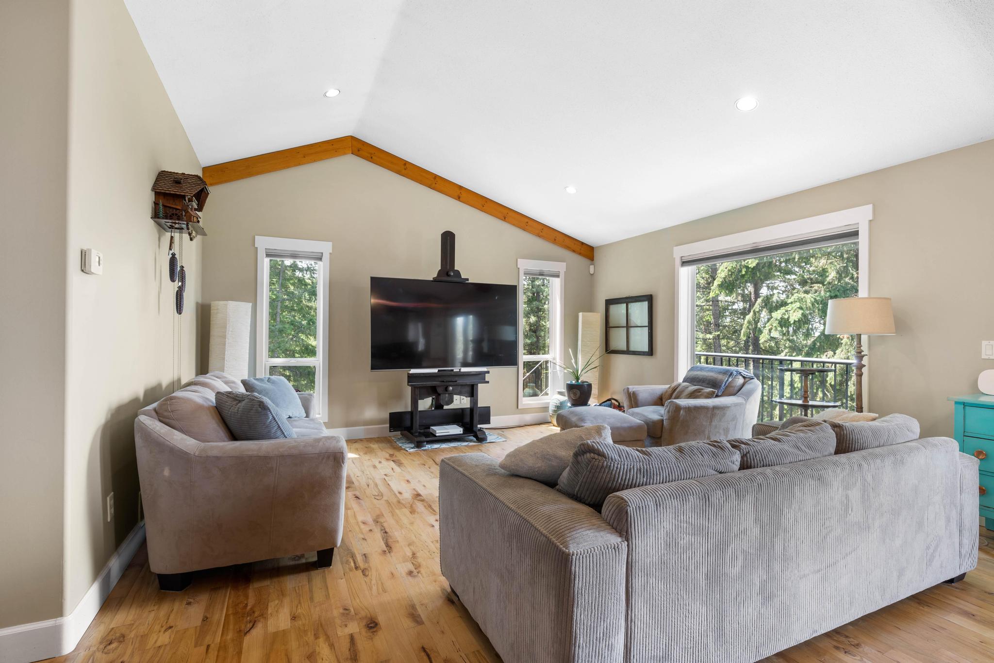 4444 June Springs Road Kelowna V1W 4C8