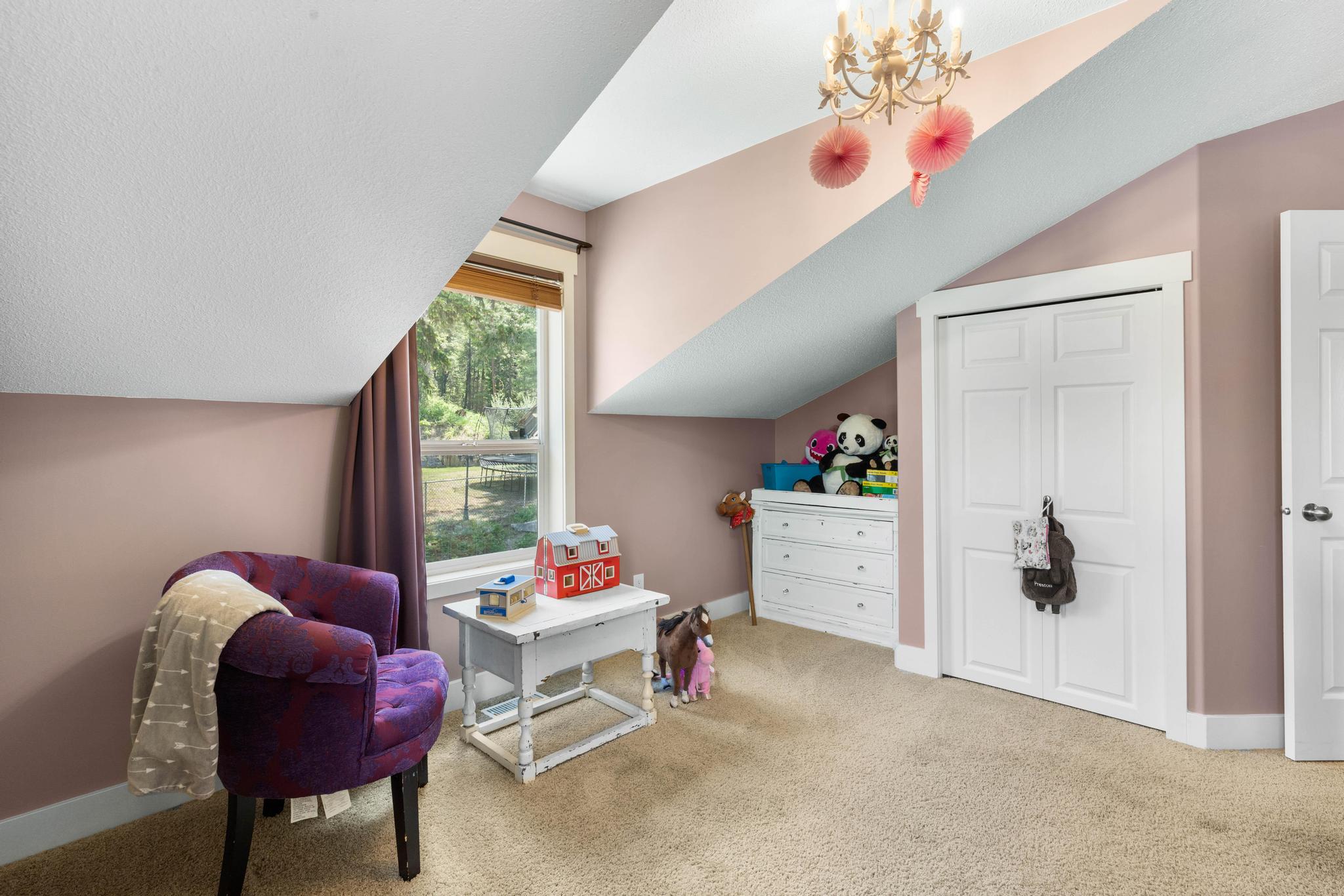 4444 June Springs Road Kelowna V1W 4C8
